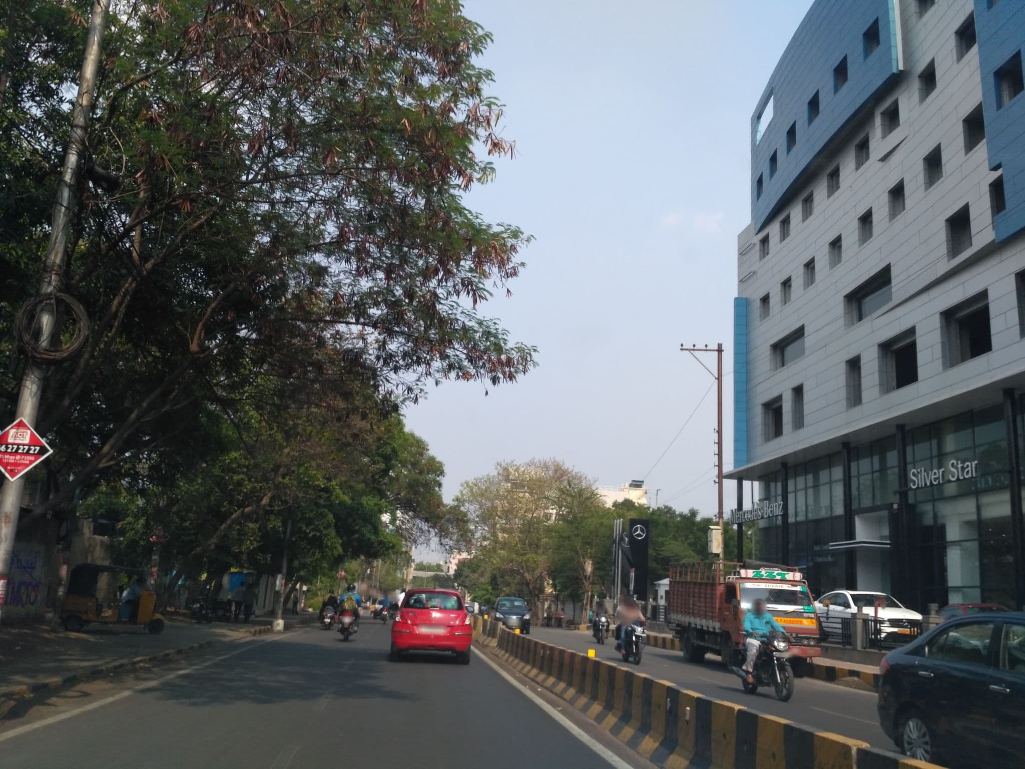 Street view near Holiday Inn Express Hyderabad Banjara Hills, Hyderabad — © chethan (CC BY-SA · Mapillary)