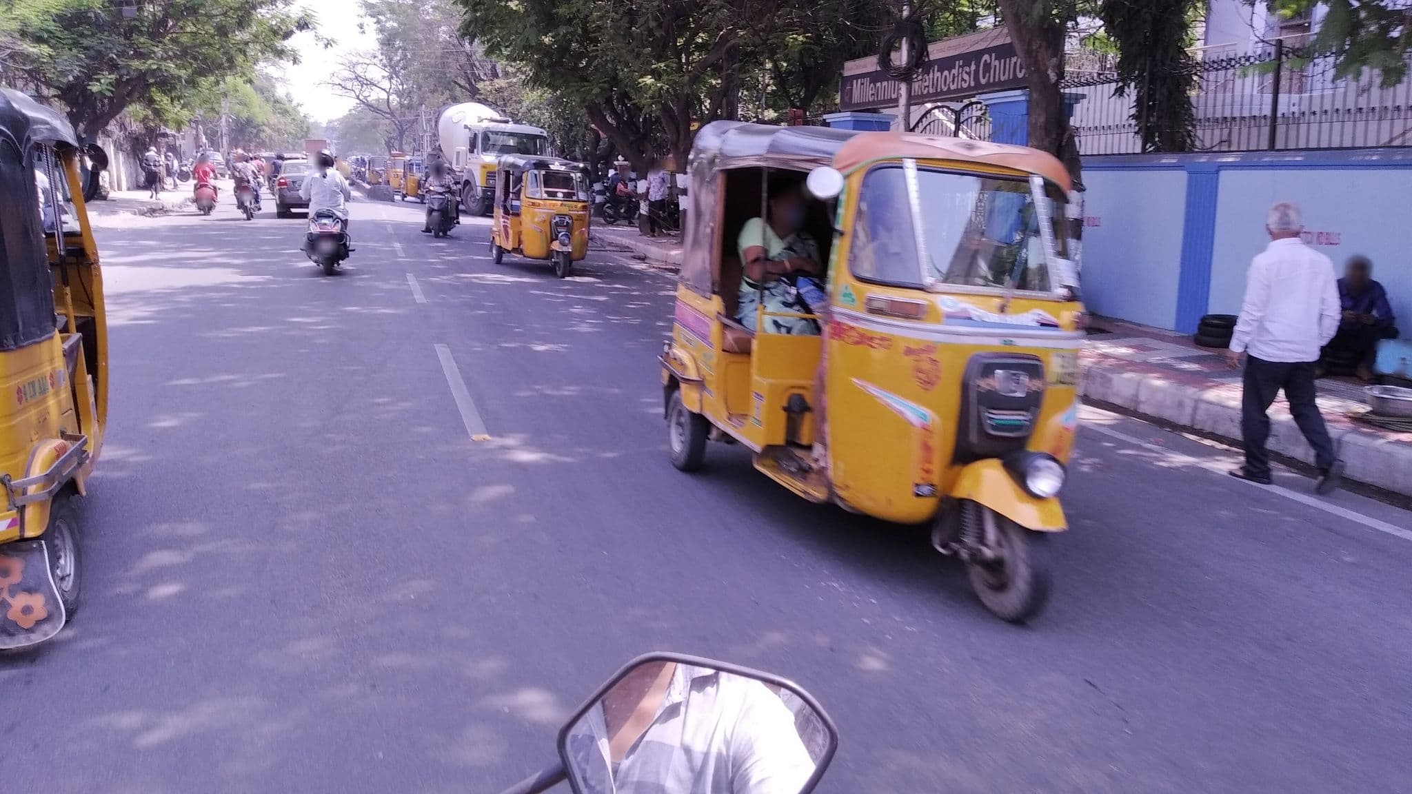 Street view near Sherton Cafe, Rāniganj — © seema (CC BY-SA · Mapillary)