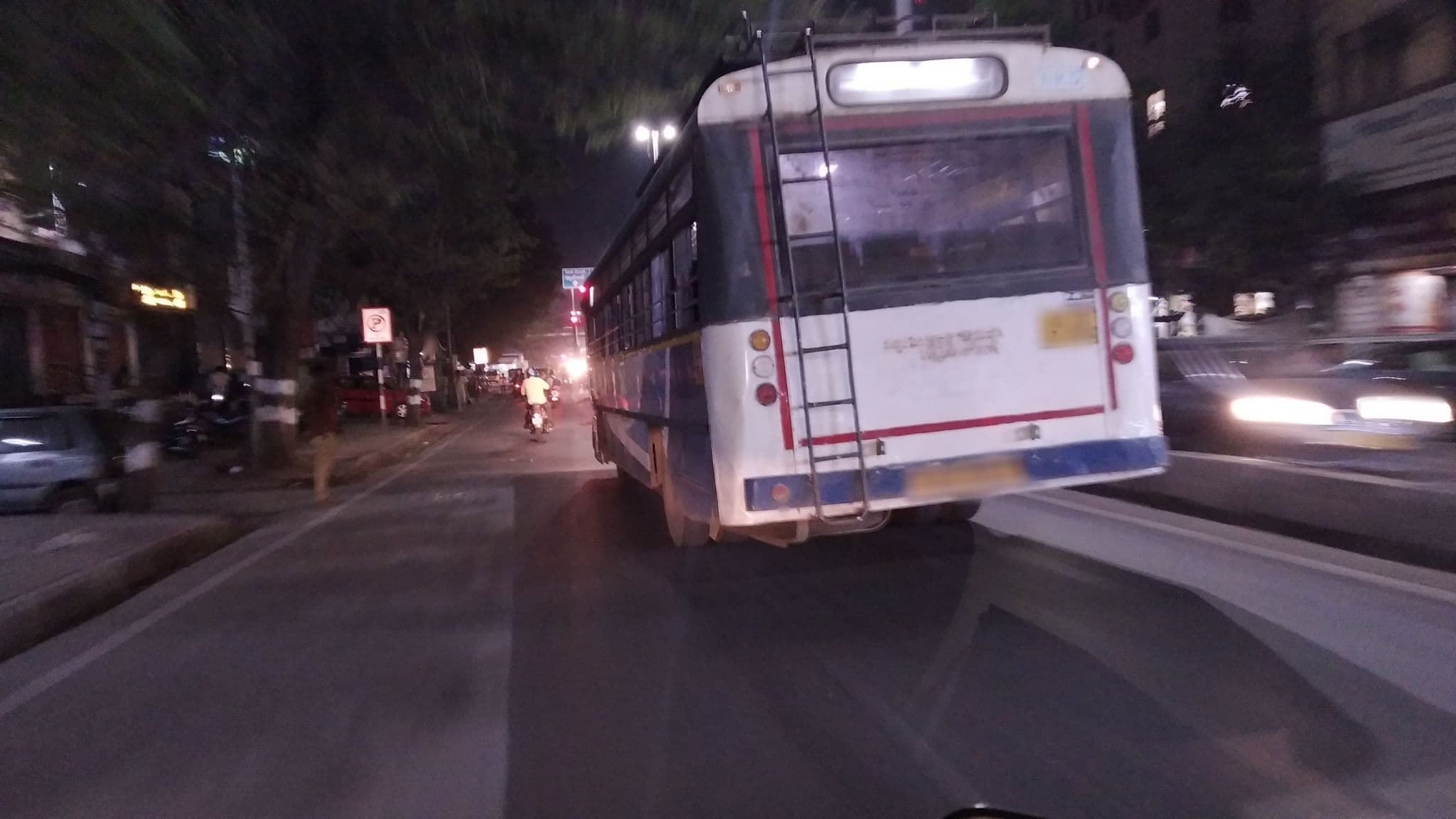 Street view near Mango Hotels, Secunderabad - MG Road, Rāniganj — © seema (CC BY-SA · Mapillary)