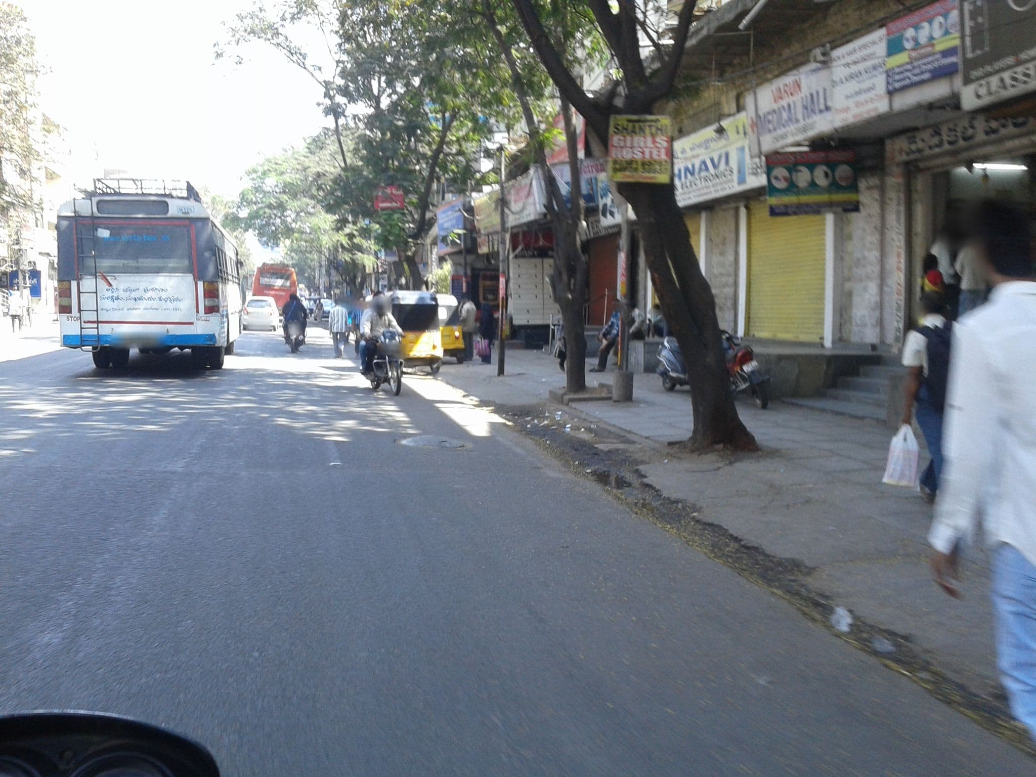 Street view near Banquet Hall Hotel Tourist Palace, Hyderabad — © sravaniathreyapurapu (CC BY-SA · Mapillary)