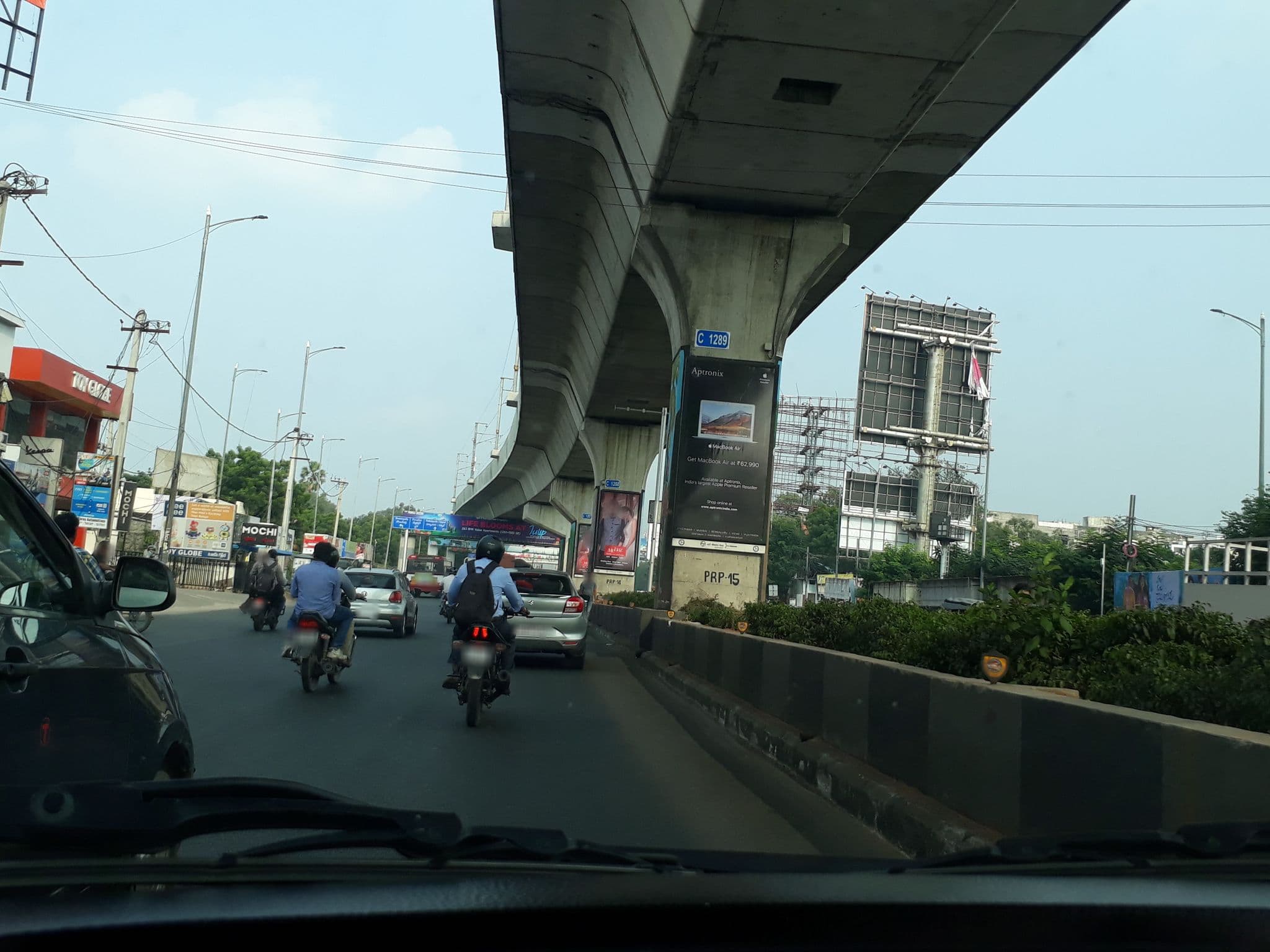 Street view near Treebo Strawberrys, Rāniganj — © godfan (CC BY-SA · Mapillary)