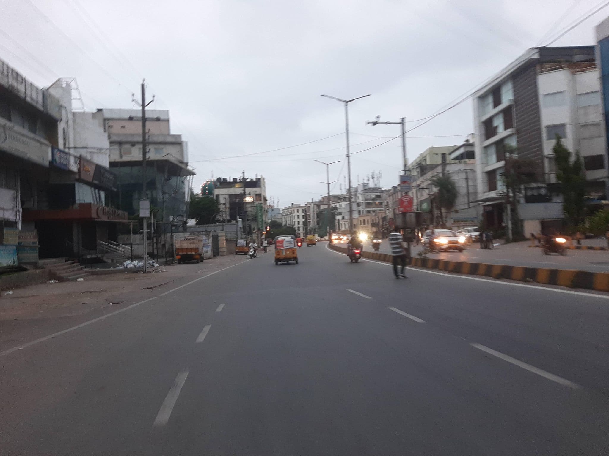 Street view near Woodbridge Hotel, Hyderabad — © Mohammedazeem799 (CC BY-SA · Mapillary)