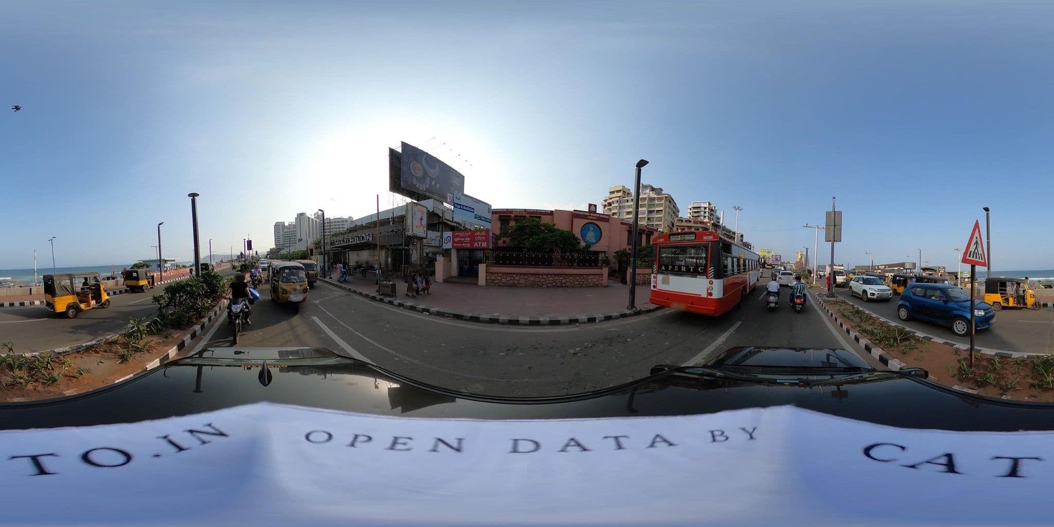 Street view near Waterfront, Rasapūdipalem — © Catto (CC BY-SA · Mapillary)
