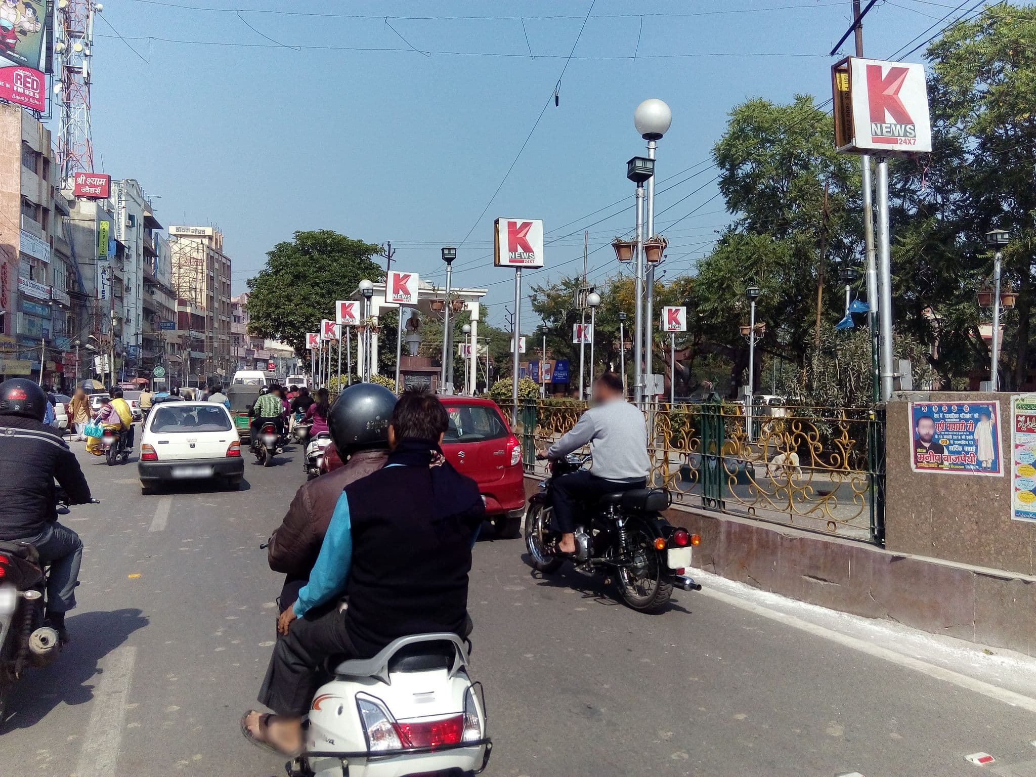 Street view near Geetika Galaxy, Kanpur — © dt20142500516 (CC BY-SA · Mapillary)