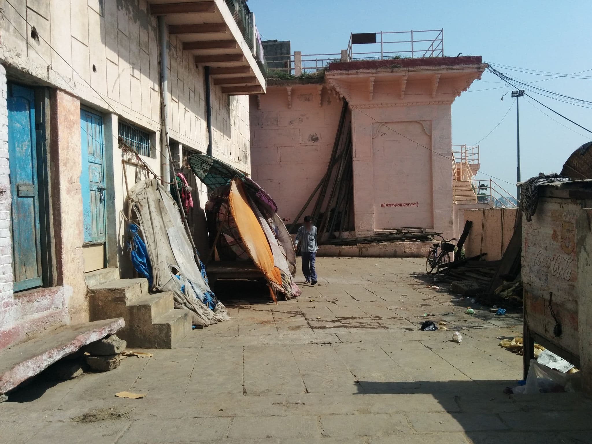 Street view near Sita Guest House, Varanasi — © sashazykov (CC BY-SA · Mapillary)