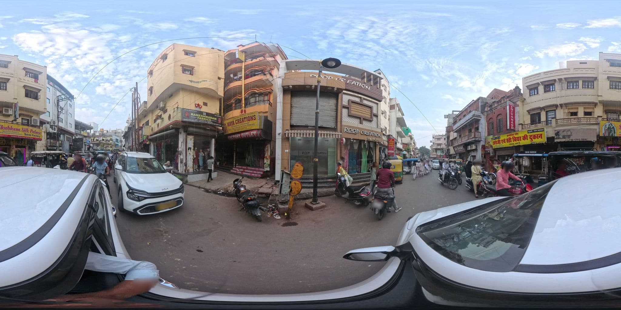 Street view near Hotel Giriraj Inn, Varanasi — © skysign (CC BY-SA · Mapillary)
