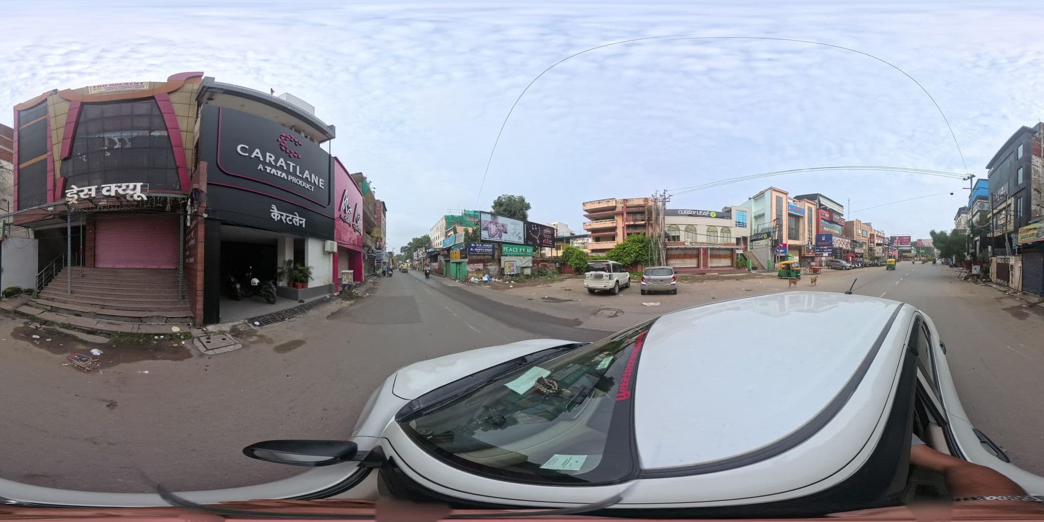 Street view near Diamond Hotel, Varanasi — © skysign (CC BY-SA · Mapillary)