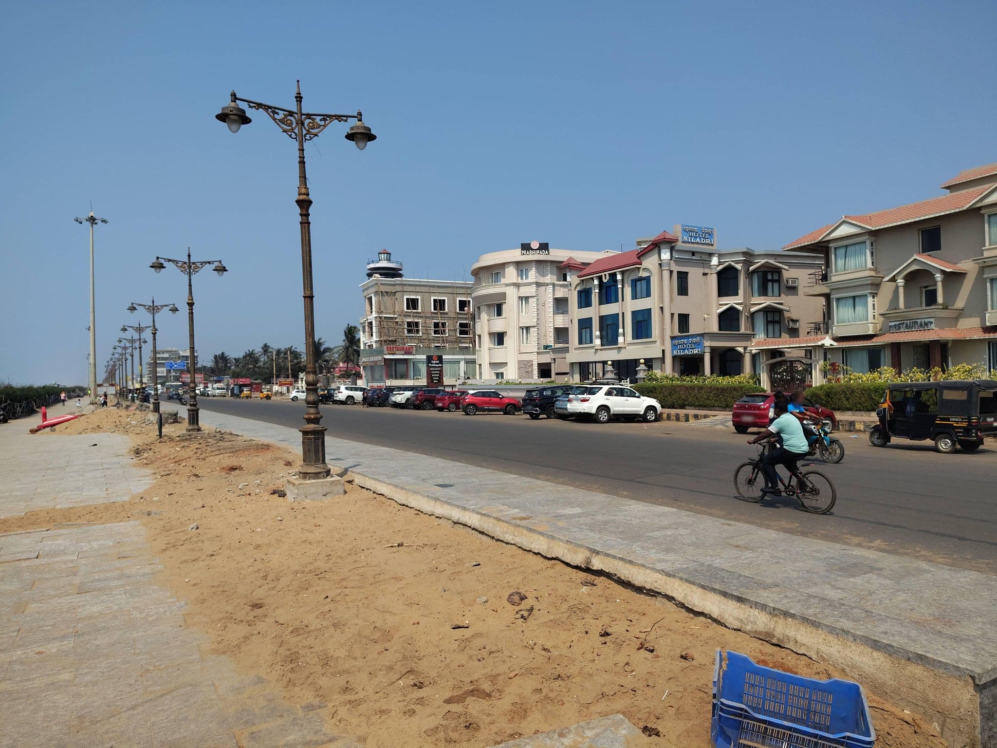 Street view near Hotel Shri Hari, Puri — © baiju_01 (CC BY-SA · Mapillary)