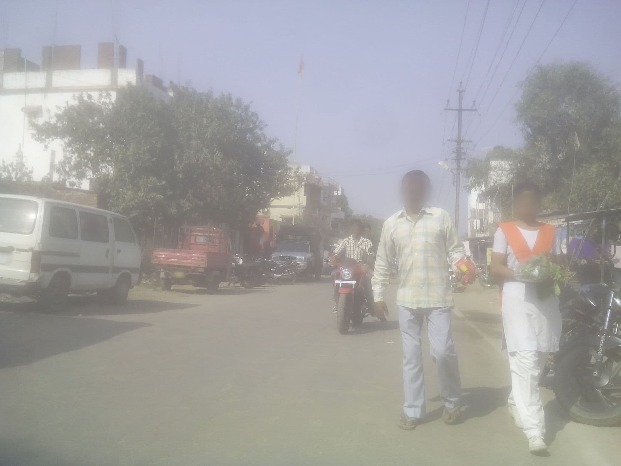 Street view near Hotel Blues Shivalik, Ranchi — © chetan_singh (CC BY-SA · Mapillary)