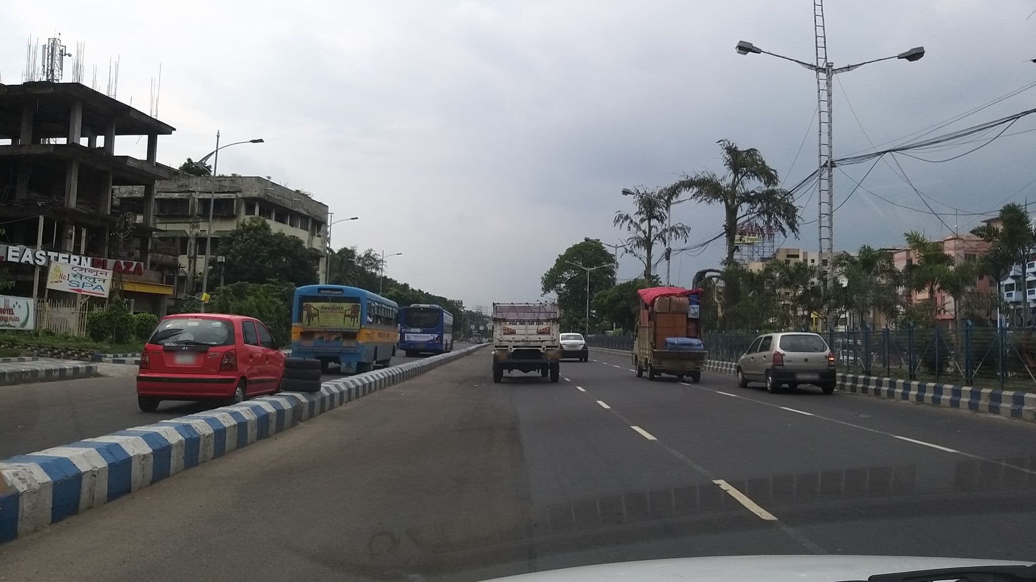 Street view near Eastern Plaza Banquet, Dam Dam — © tasauf1980 (CC BY-SA · Mapillary)