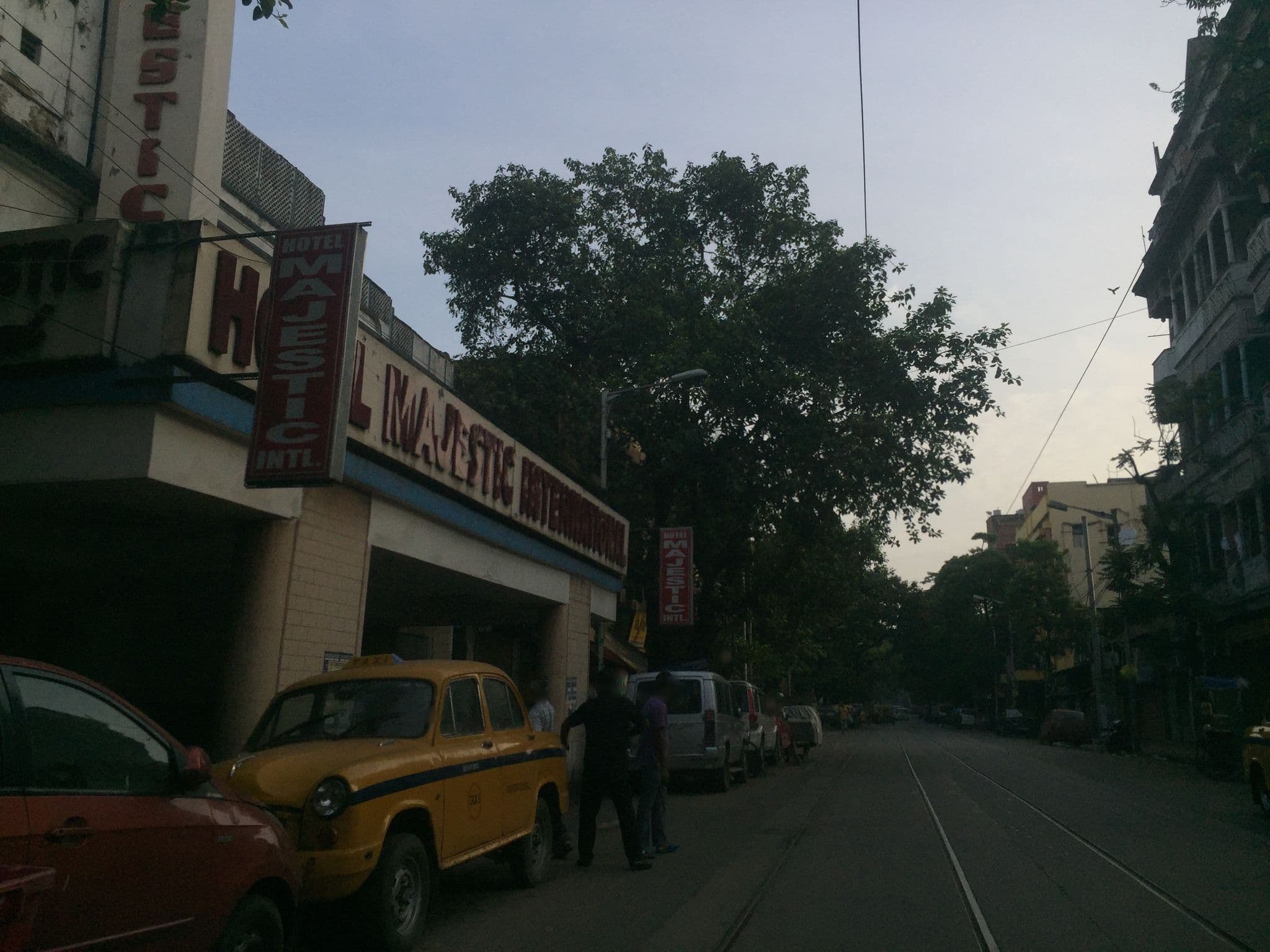 Street view near Hotel Majestic International, Kolkata — © infolimon (CC BY-SA · Mapillary)