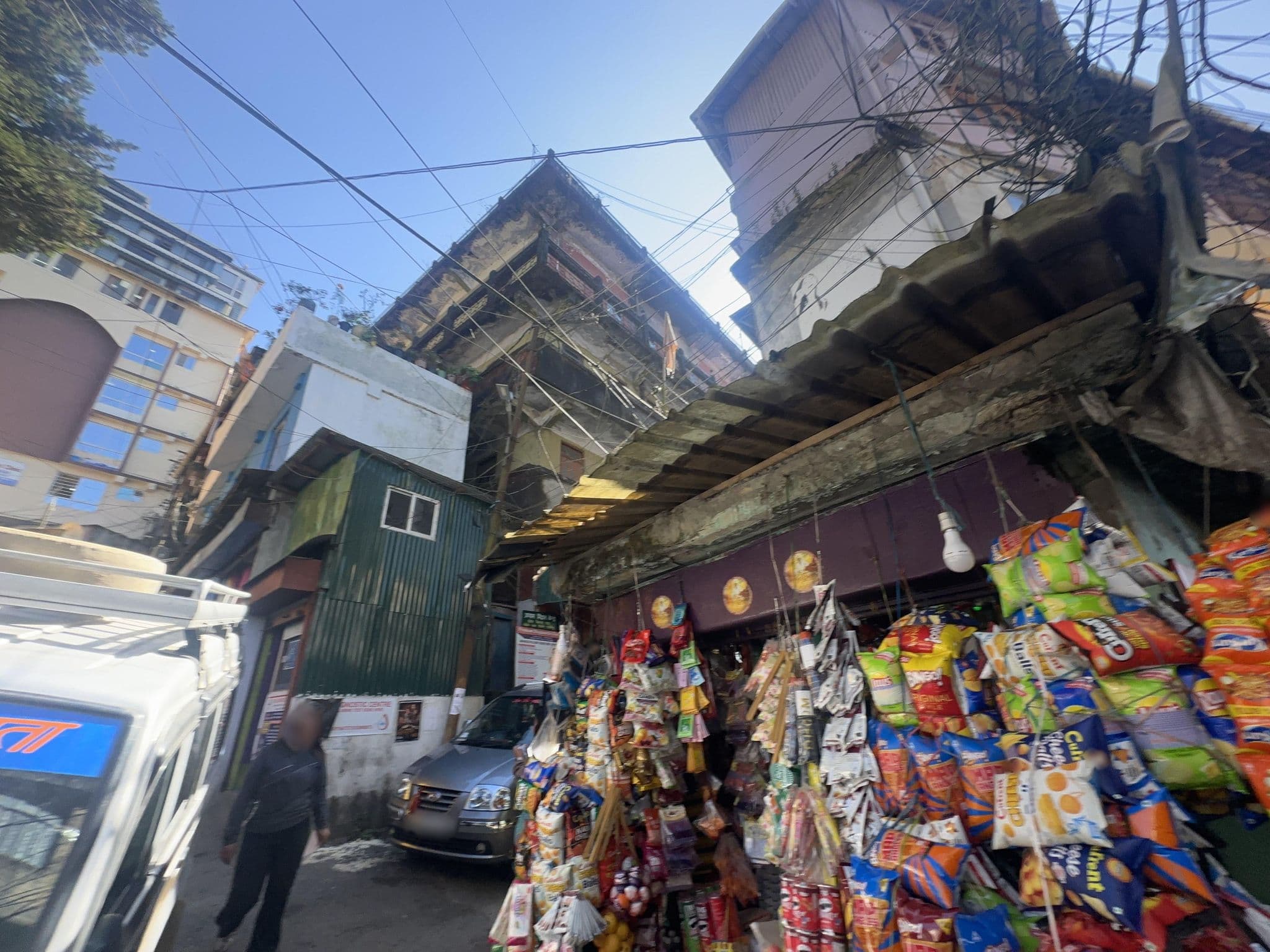 Street view near Summit Yash Shree Suites & Spa, Dārjiling — © milan_28 (CC BY-SA · Mapillary)