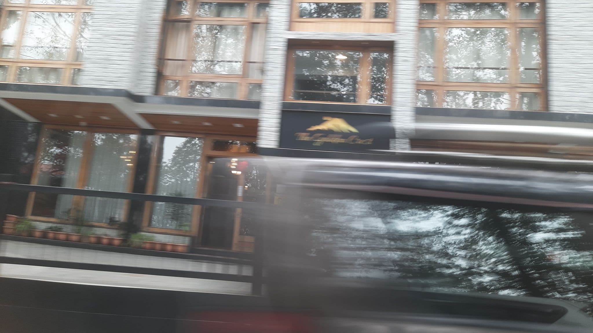 Street view near The Dewachen Retreat, Gangtok — © maiti21 (CC BY-SA · Mapillary)