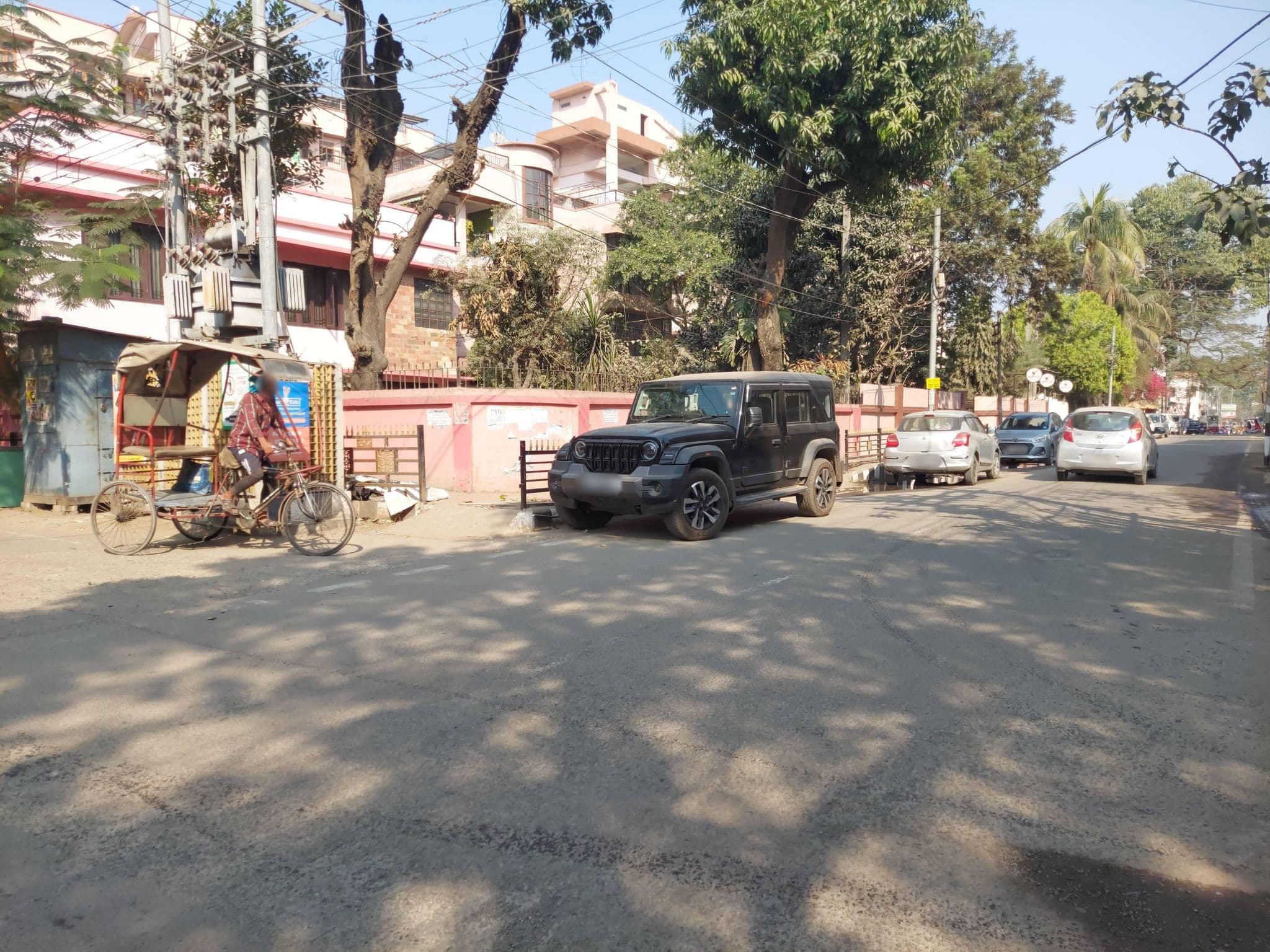 Street view near OYO 2997 Hotel Blue Moon, Guwahati — © Rinismita (CC BY-SA · Mapillary)