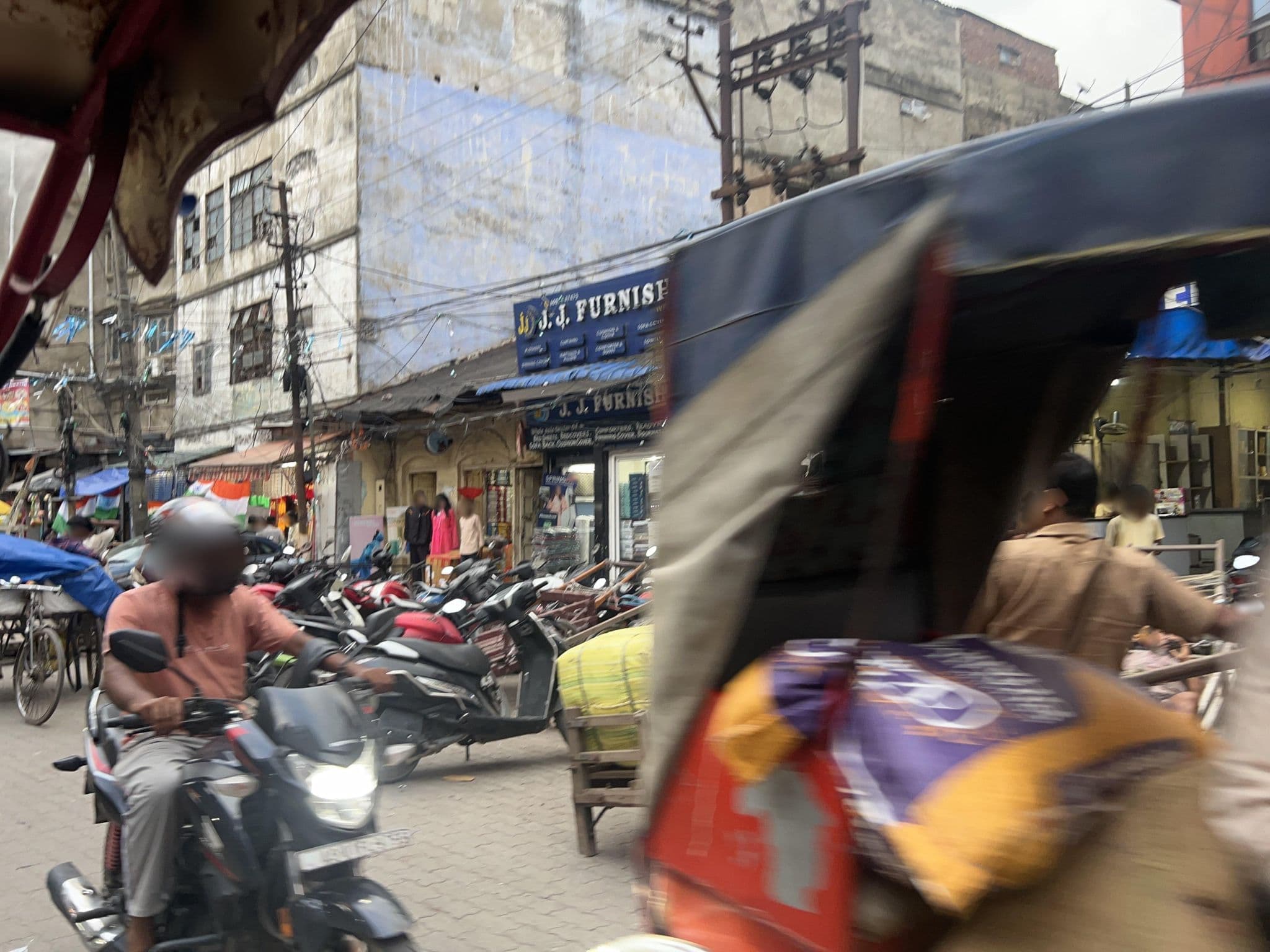 Street view near Manasarovar Hotel, Guwahati — © monami16 (CC BY-SA · Mapillary)