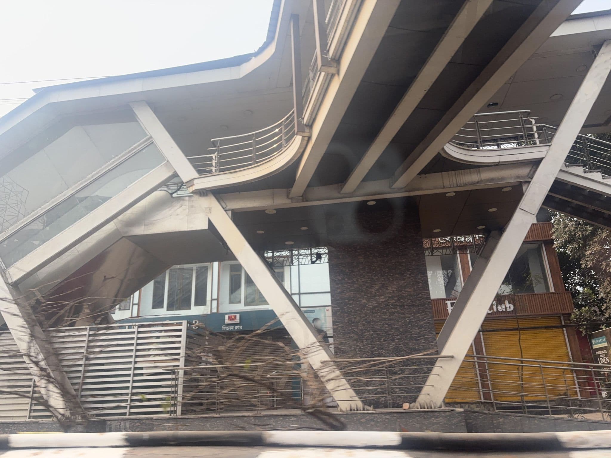 Street view near Wood Rose Service Apartment, Dispur — © Arshiya_gred03 (CC BY-SA · Mapillary)