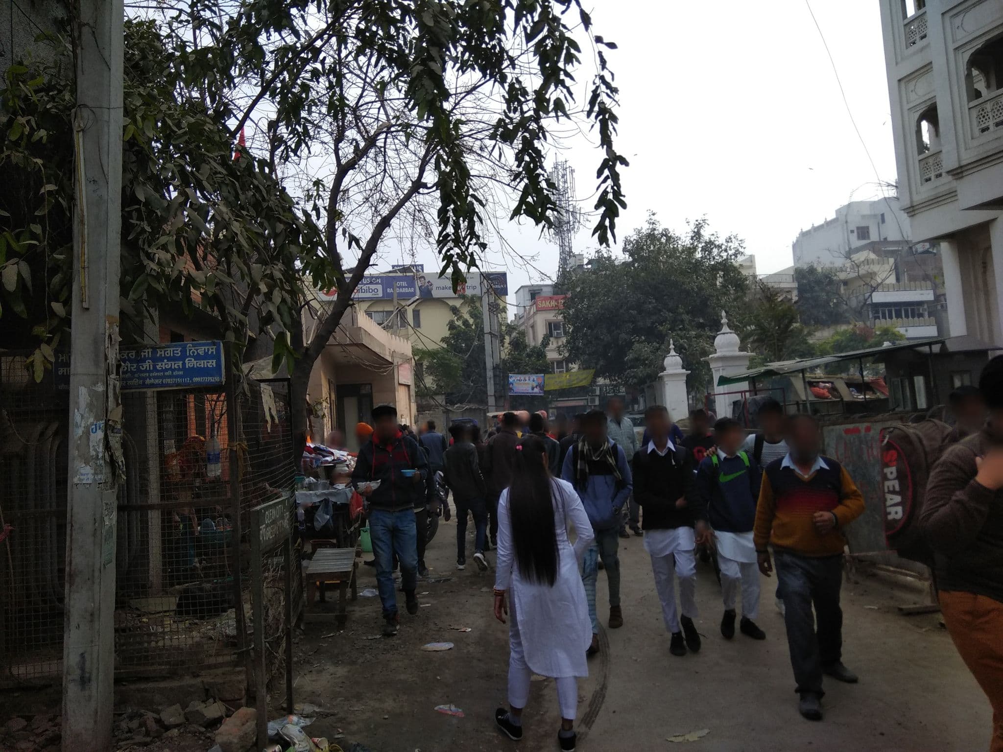 Street view near Banquet Hall Sita Niwas, Amritsar — © harsimransingh (CC BY-SA · Mapillary)