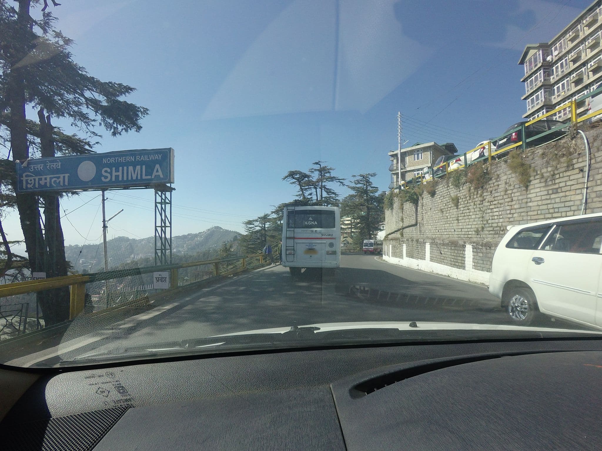 Street view near Sentiments Hotel, Shimla — © natarajakaveeti (CC BY-SA · Mapillary)