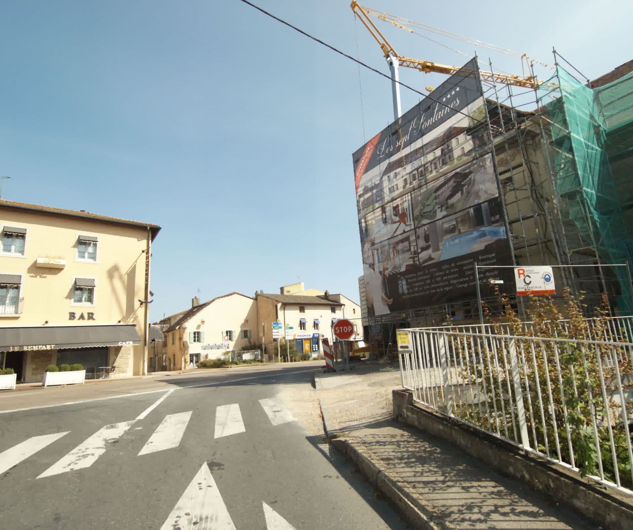 Street view near Les 7 Fontaines, Tournus — © sogefi (CC BY-SA · Mapillary)