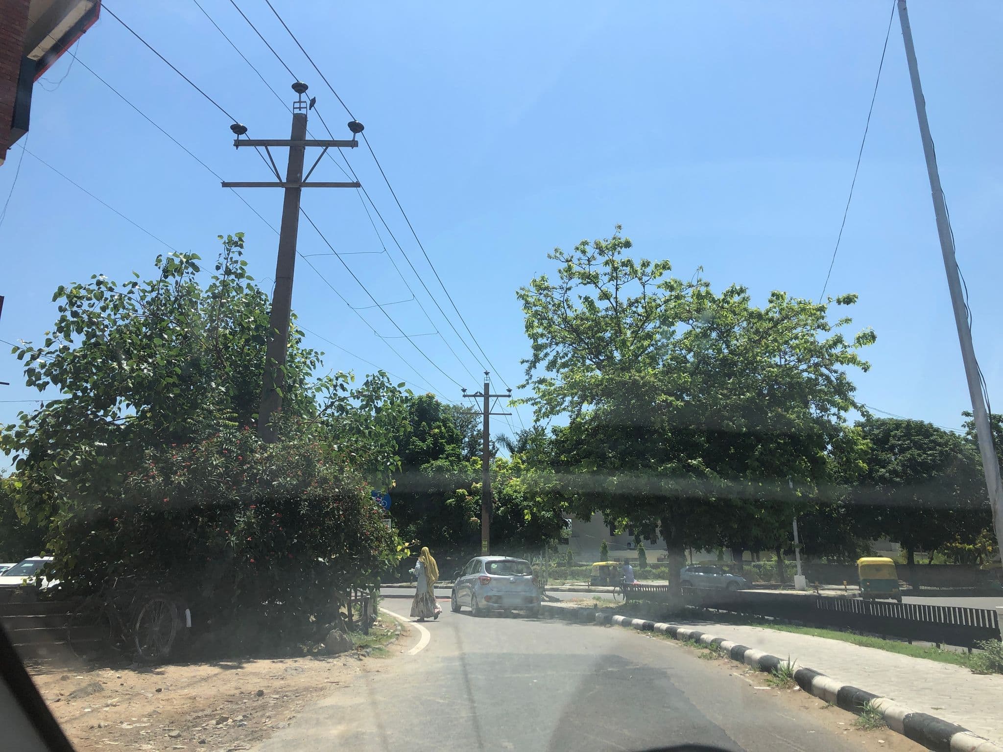 Street view near Itsy By Treebo, Chandigarh — © teresapeteti (CC BY-SA · Mapillary)