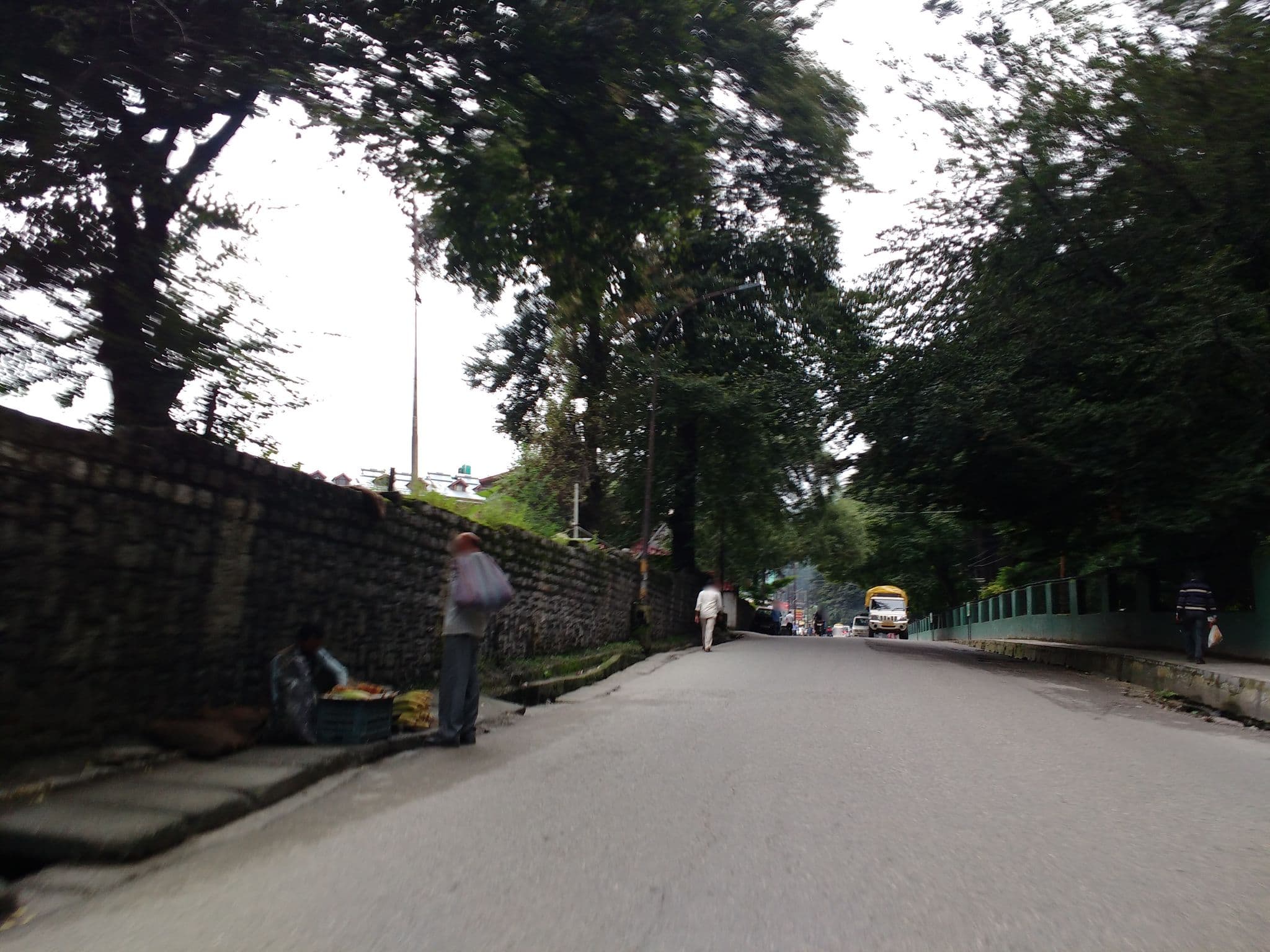 Street view near Mannat Cottage, Kulu — © srividya (CC BY-SA · Mapillary)