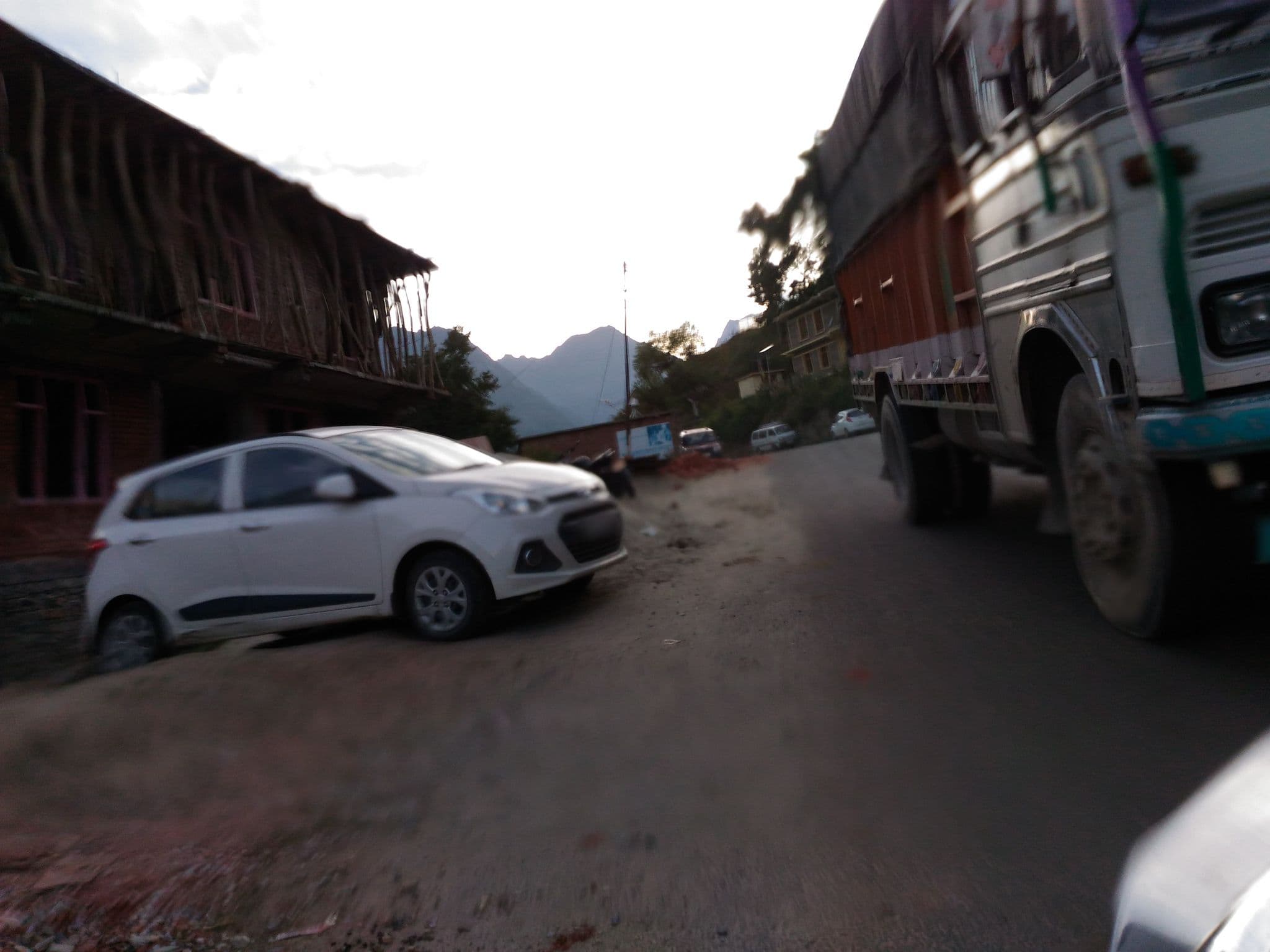Street view near Hotel Unicorn, Kyelang — © srividya (CC BY-SA · Mapillary)