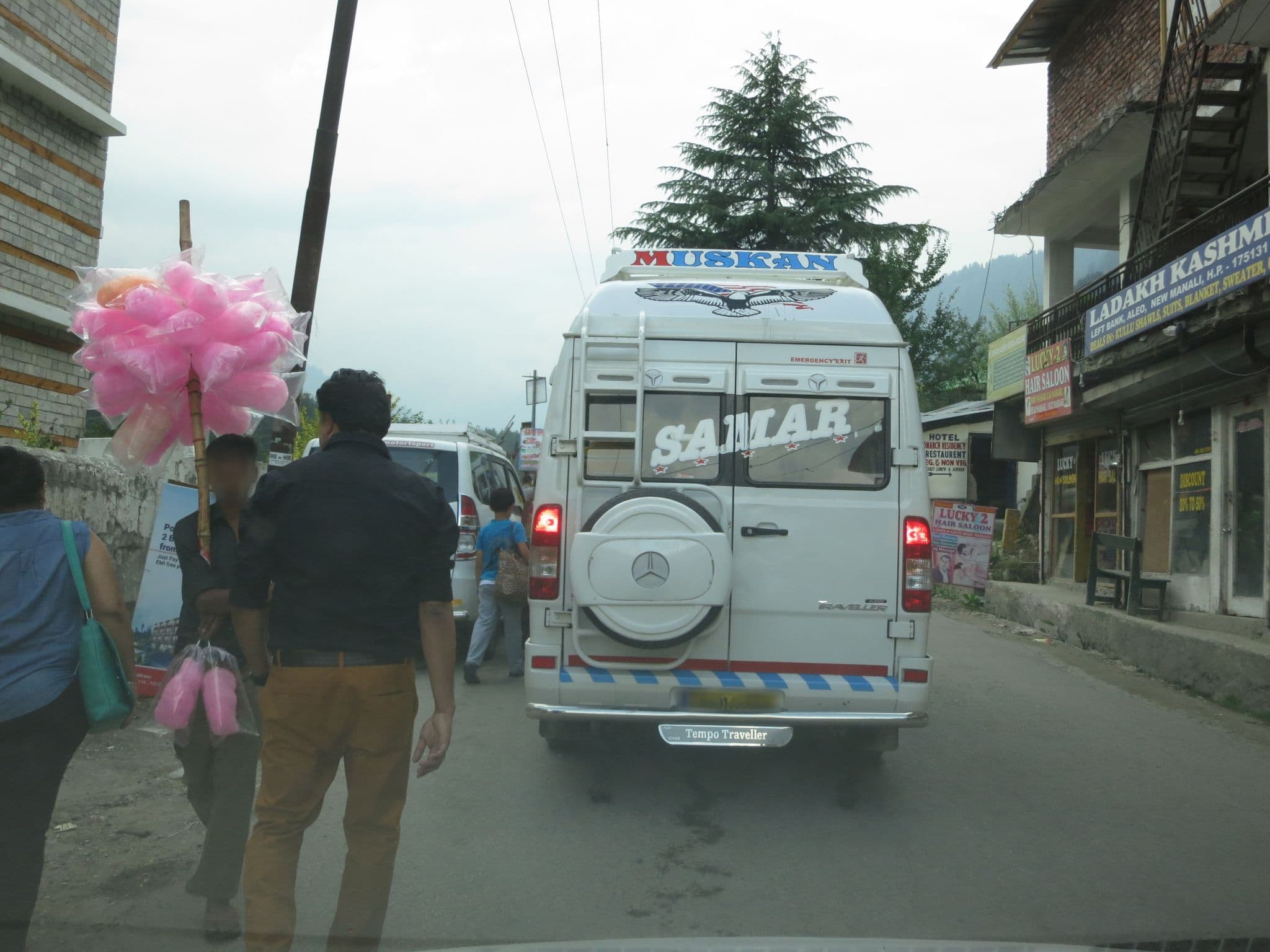 Street view near Hotel Lords Residency, Kulu — © lto (CC BY-SA · Mapillary)