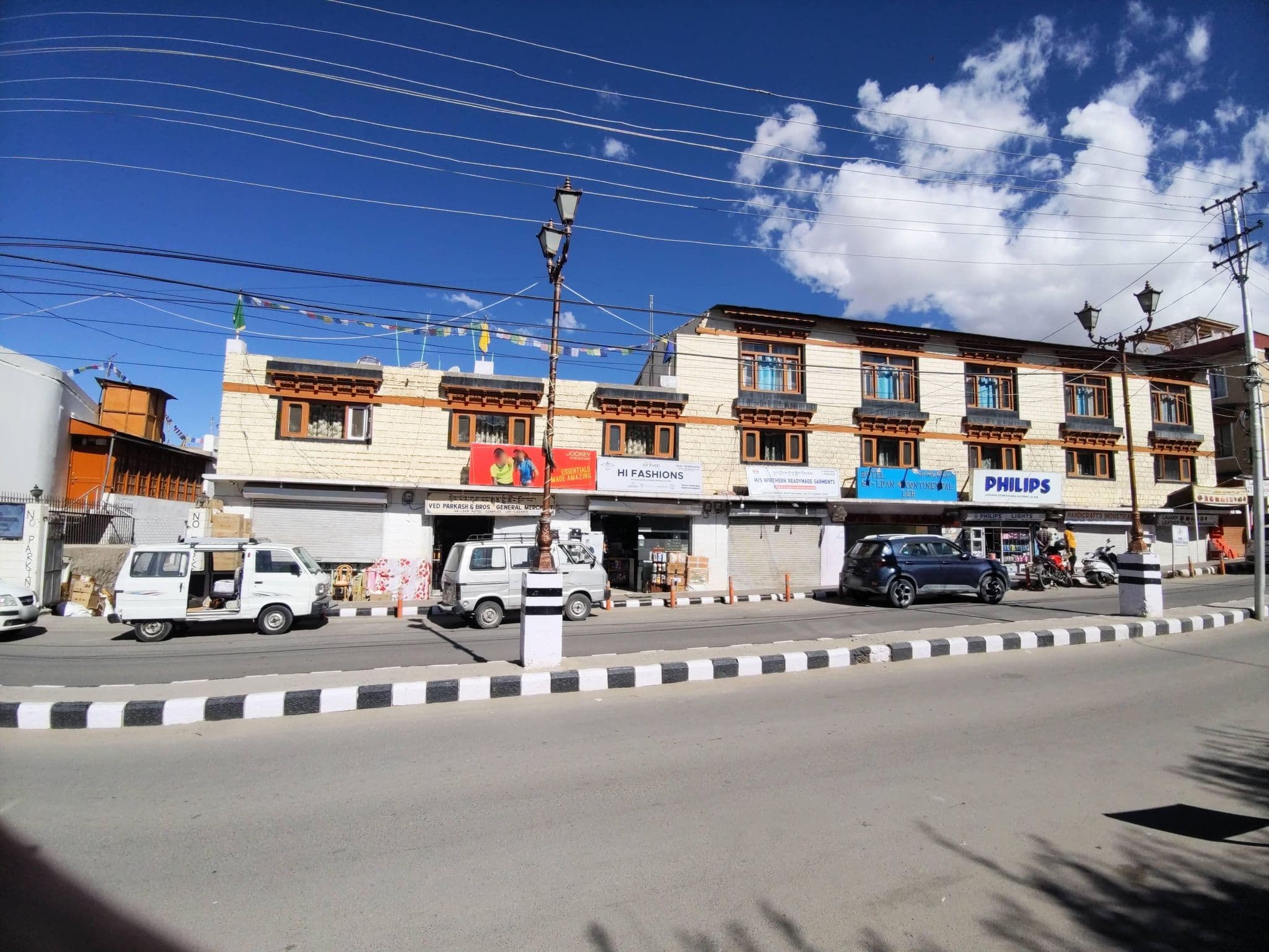 Street view near Peace Guesthouse, Leh — © perfran (CC BY-SA · Mapillary)