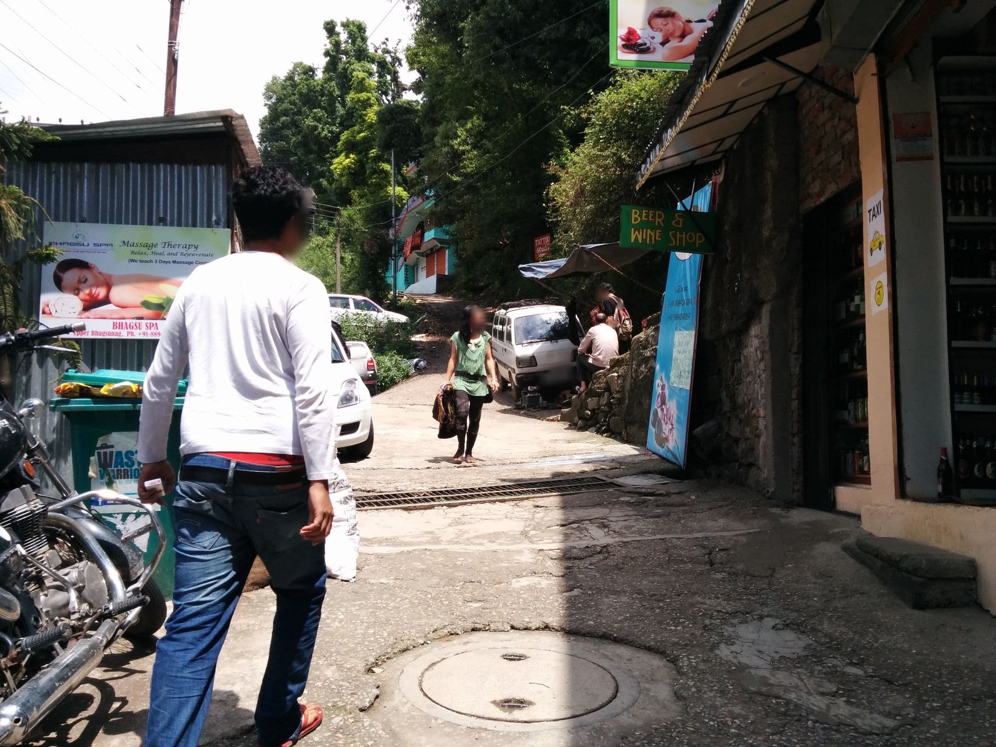 Street view near Purple Haze Restro, Dharamsala — © sashazykov (CC BY-SA · Mapillary)
