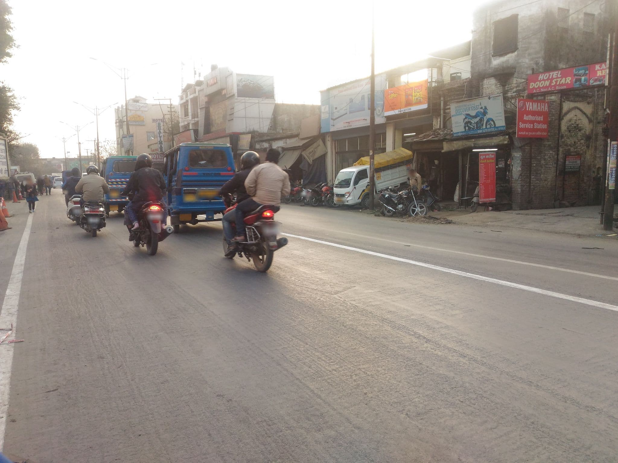 Street view near Hotel Milan Residency, Dehradun — © badal (CC BY-SA · Mapillary)