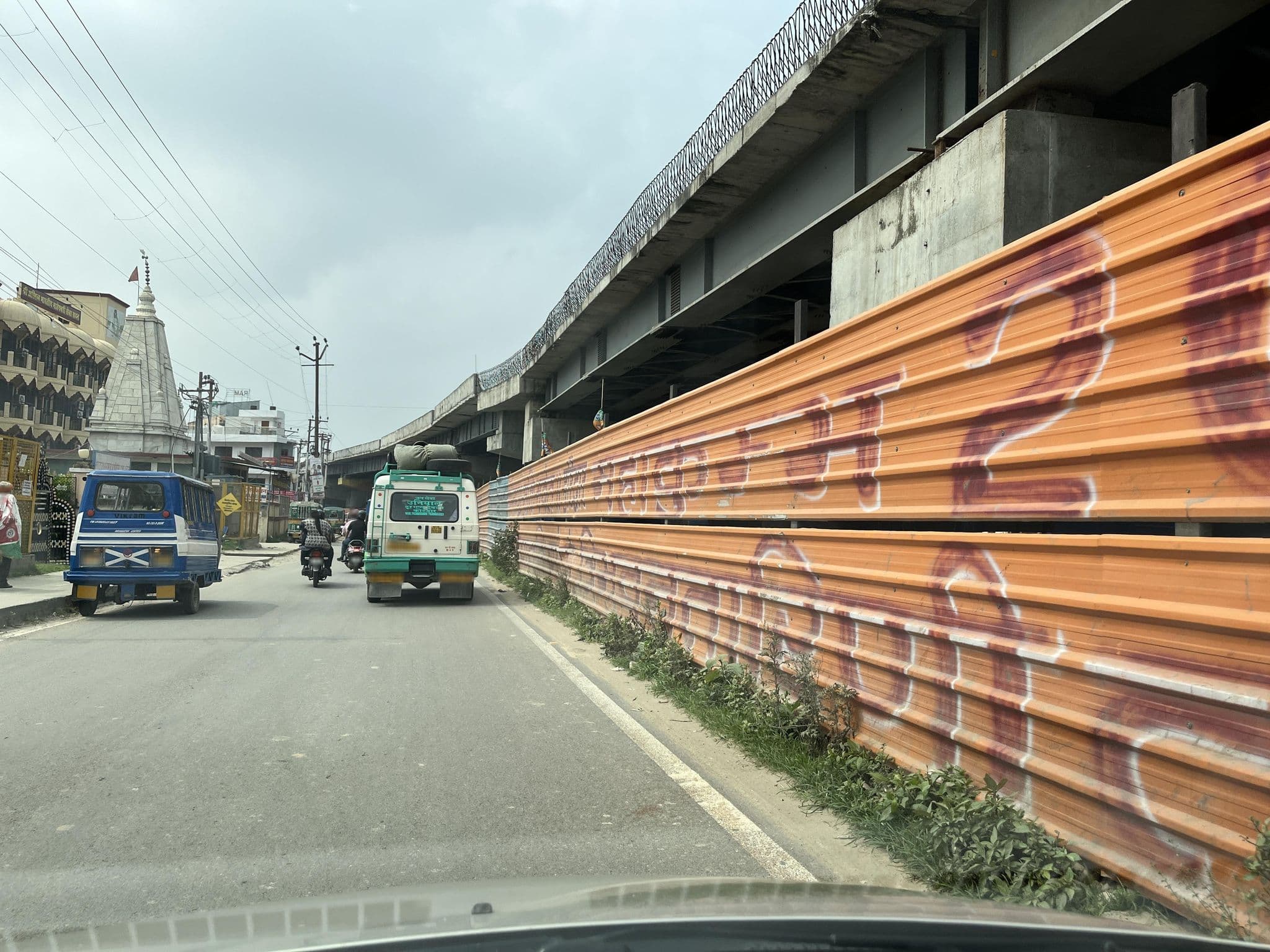 Street view near Hotel Renest, Haridwar — © lakshyajeet (CC BY-SA · Mapillary)