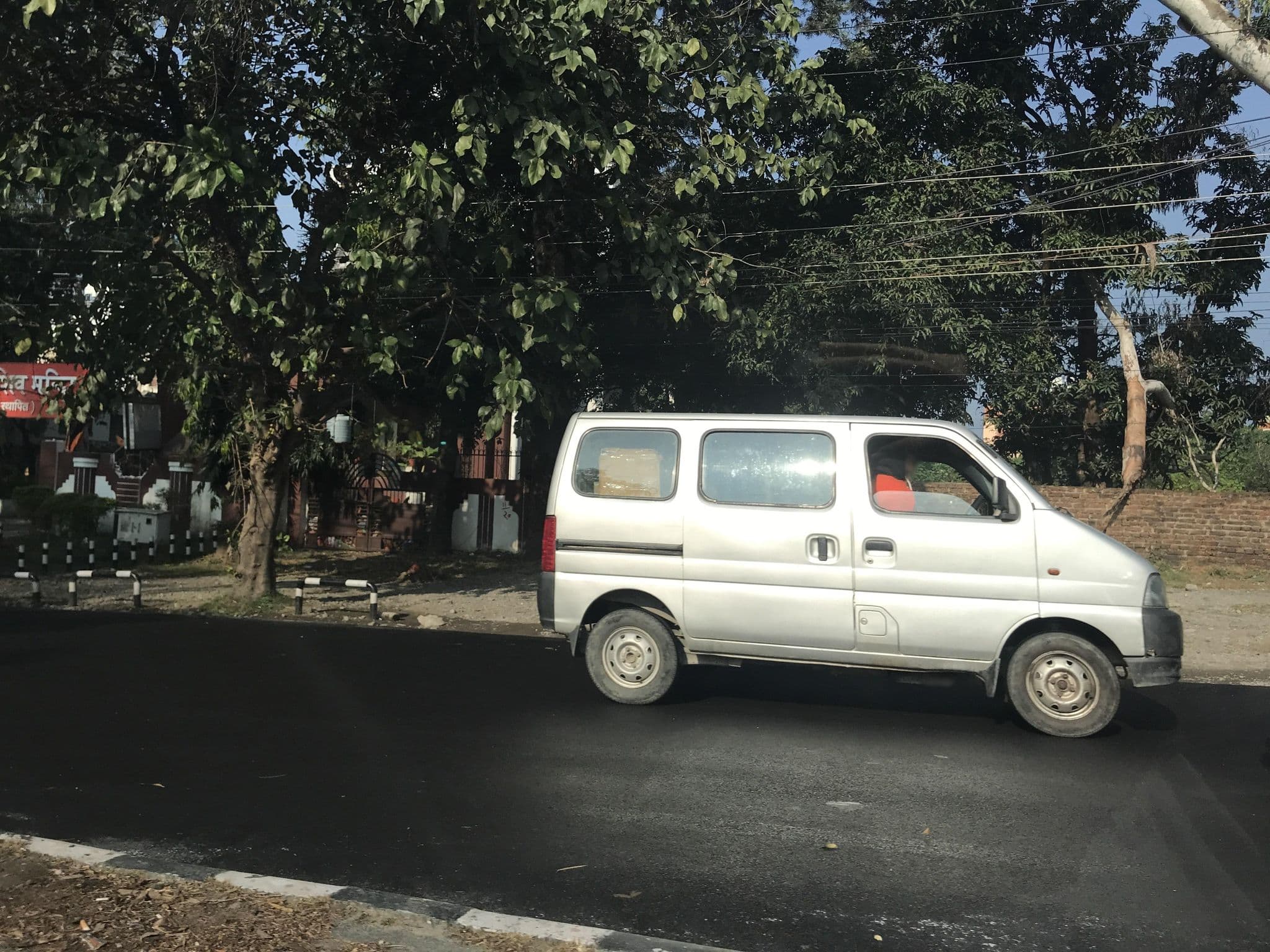 Street view near Hill Paradise Residency, Dehradun — © miguel_andrade (CC BY-SA · Mapillary)