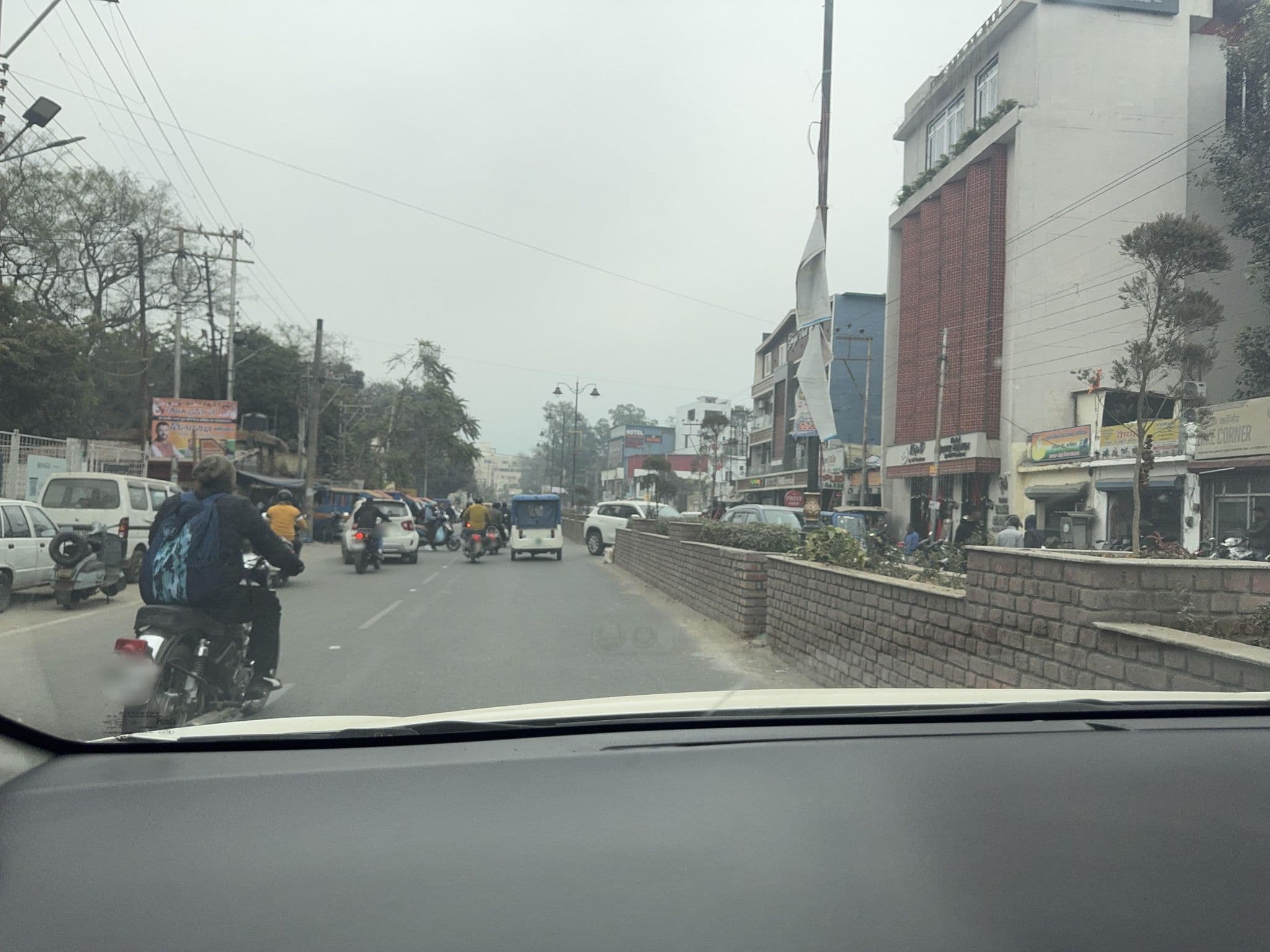 Street view near Hotel M.J. Comfort, Rishīkesh — © shahashishg (CC BY-SA · Mapillary)