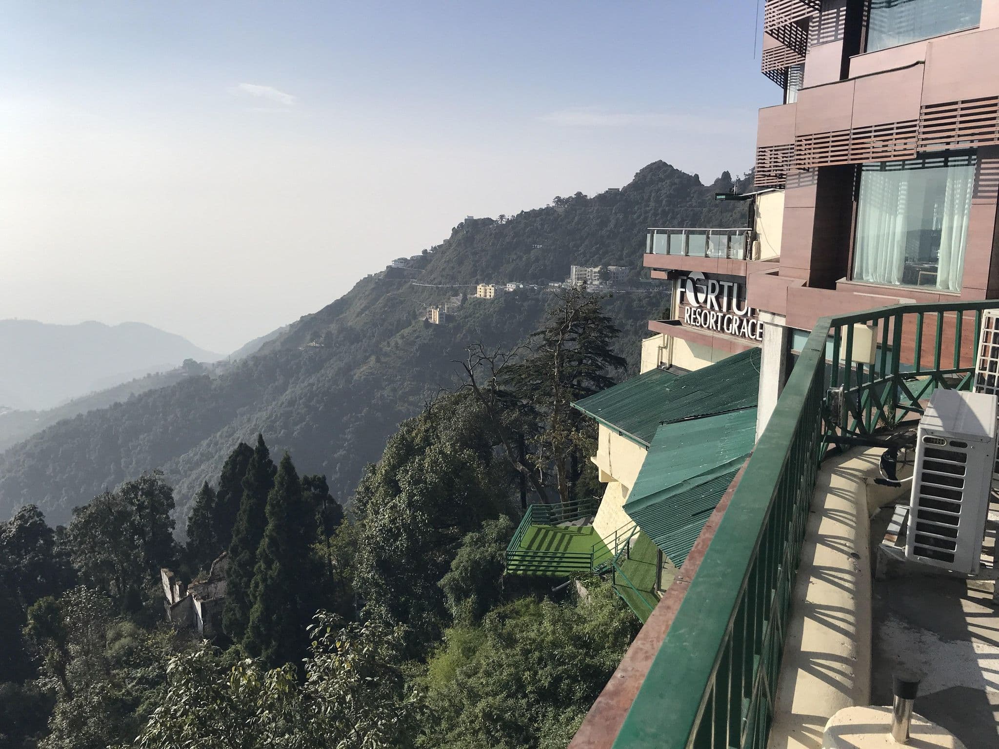 Street view near Fortune Resort Grace, Mussoorie — © miguel_andrade (CC BY-SA · Mapillary)