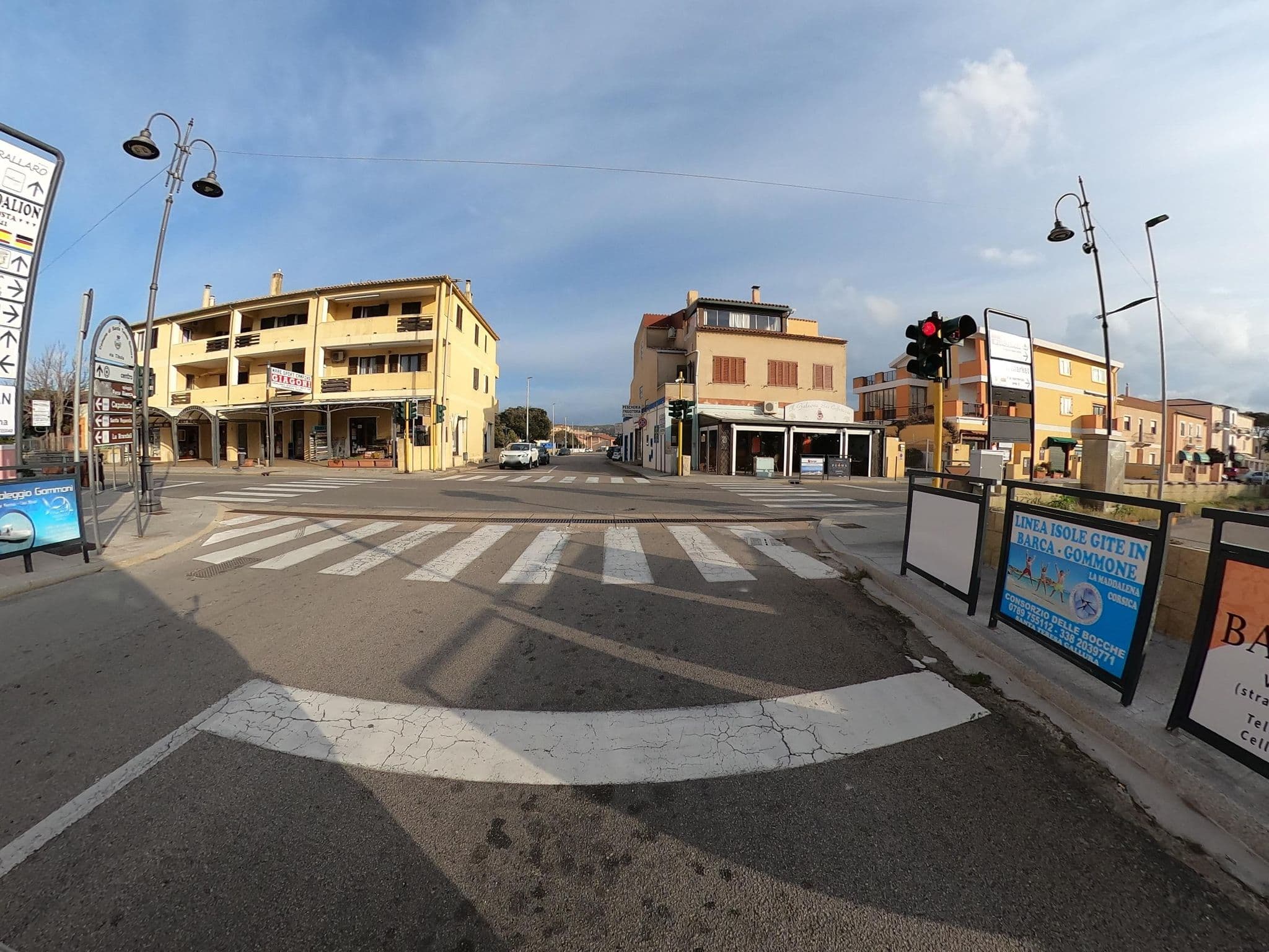 Street view near Albergo Ristorante Bocche di Bonifacio Ristorante - Albergo, Santa Teresa Gallura — © joostjakob (CC BY-SA · Mapillary)