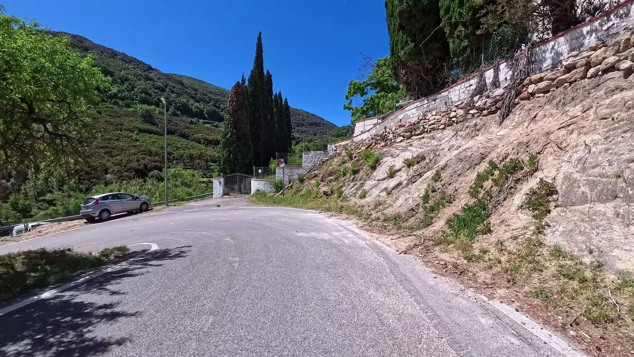 Street view near Azienda Agricola Casa Vai, Marciana Marina — © voyage-hors-saison (CC BY-SA · Mapillary)