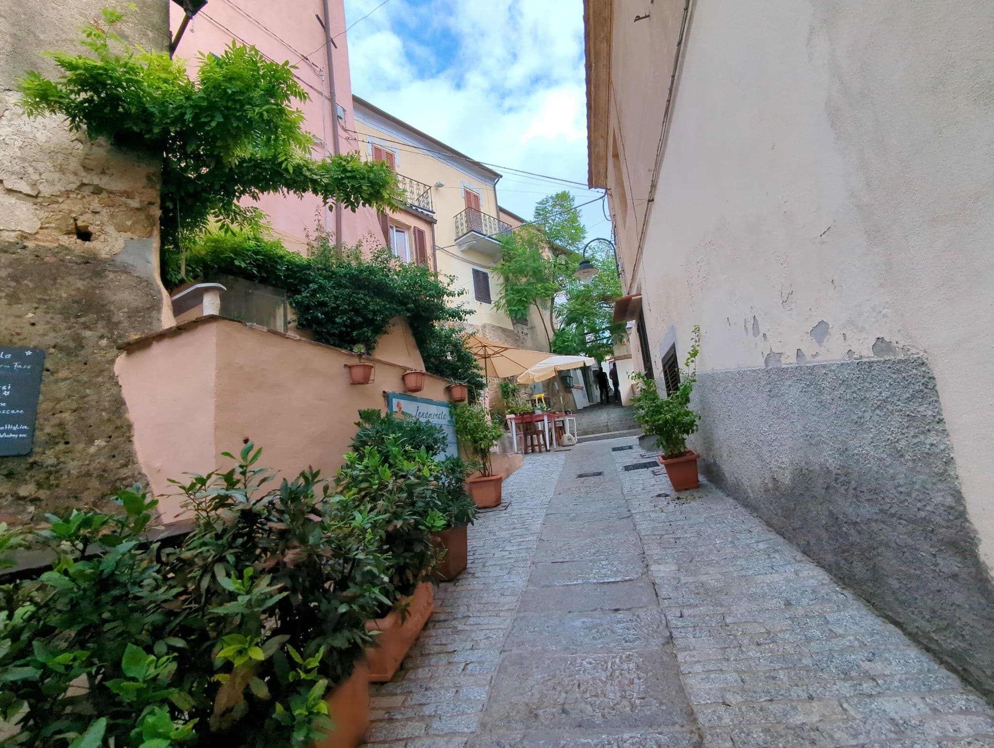 Street view near Appartamento La Scaletta, Capoliveri — © ente (CC BY-SA · Mapillary)