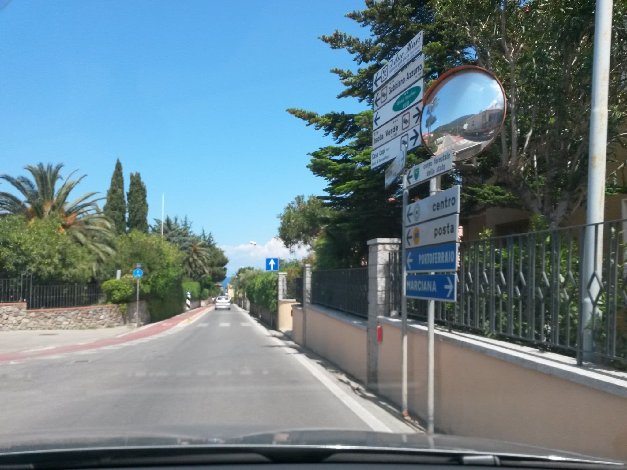 Street view near Il Magnifico Elba Resort, Marciana Marina — © rausk (CC BY-SA · Mapillary)