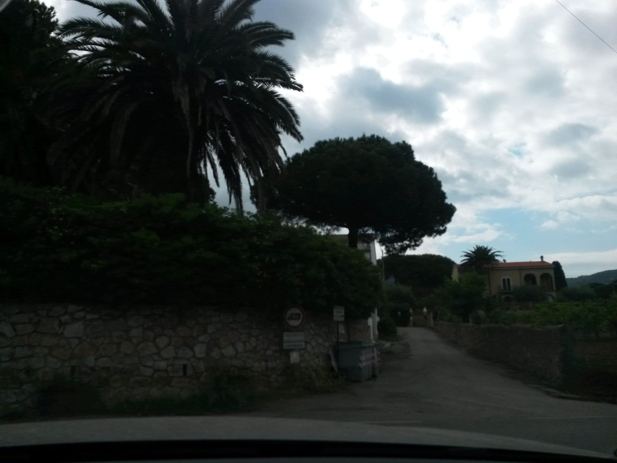 Street view near Appartamento La Terrazza, Portoferraio — © rausk (CC BY-SA · Mapillary)