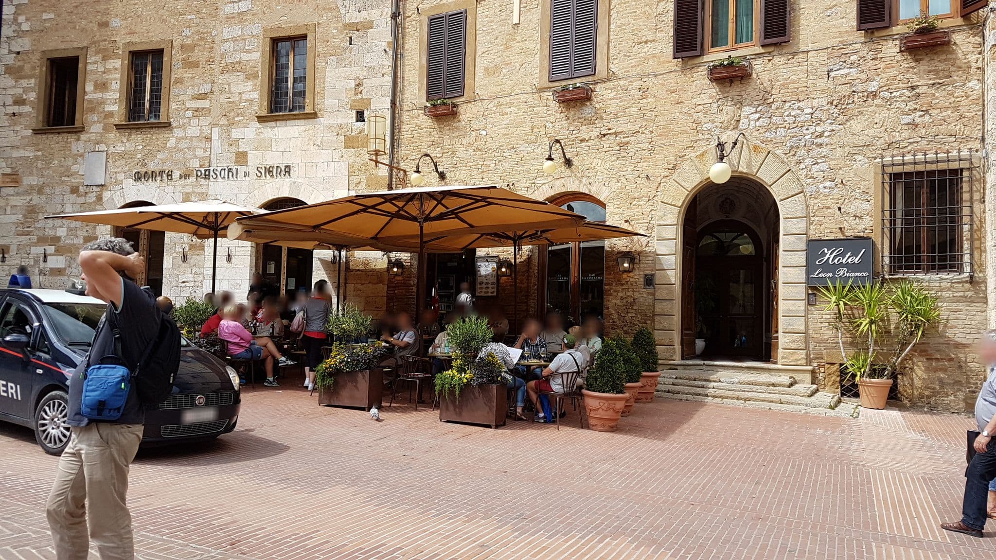 Street view near Borgo Tollena Agritourism & Wine Resort, San Gimignano — © jopparn (CC BY-SA · Mapillary)