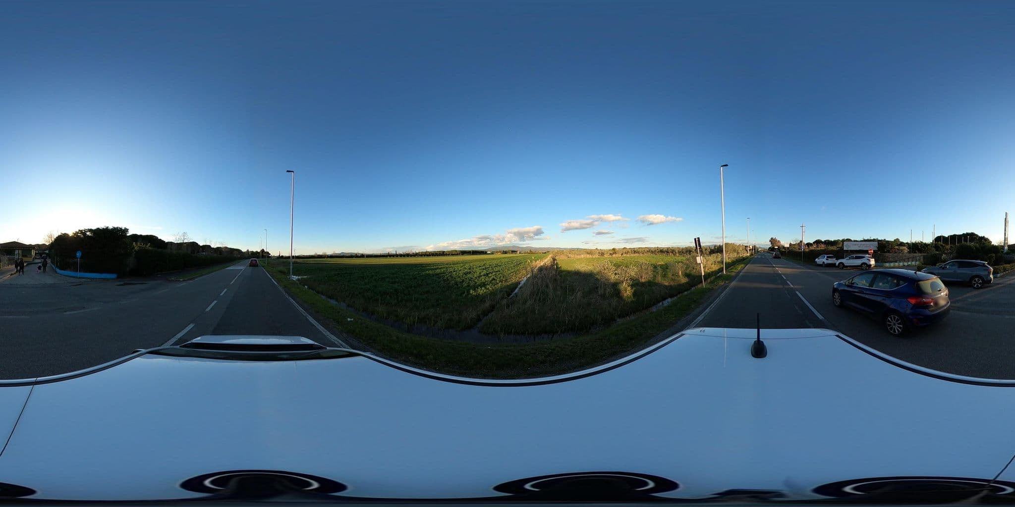 Street view near Le Gorette, S.P. in Palazzi — © momix (CC BY-SA · Mapillary)