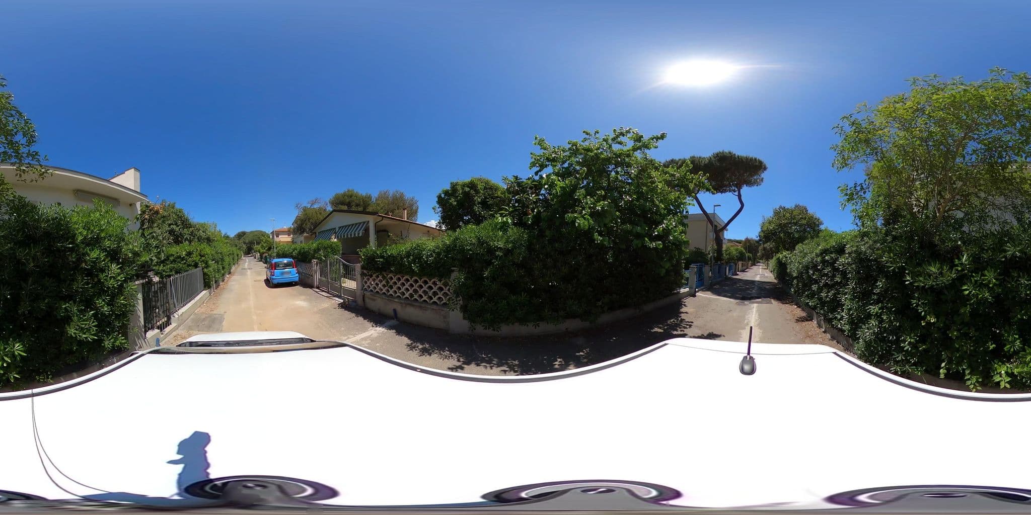 Street view near InVilla Seristori, San Vincenzo — © momix (CC BY-SA · Mapillary)