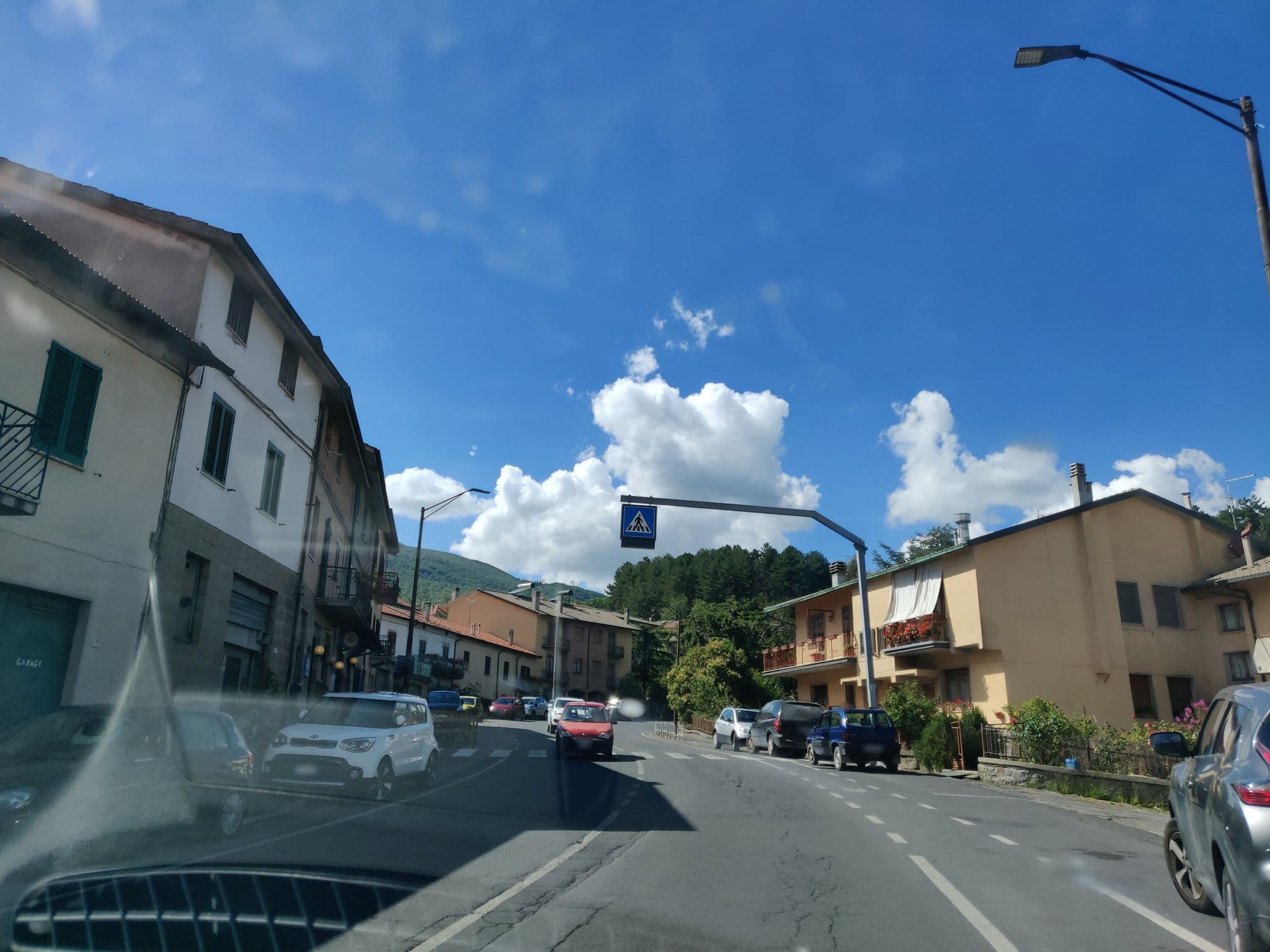 Street view near Cesaretti, Abbadia San Salvatore — © panbauletto (CC BY-SA · Mapillary)
