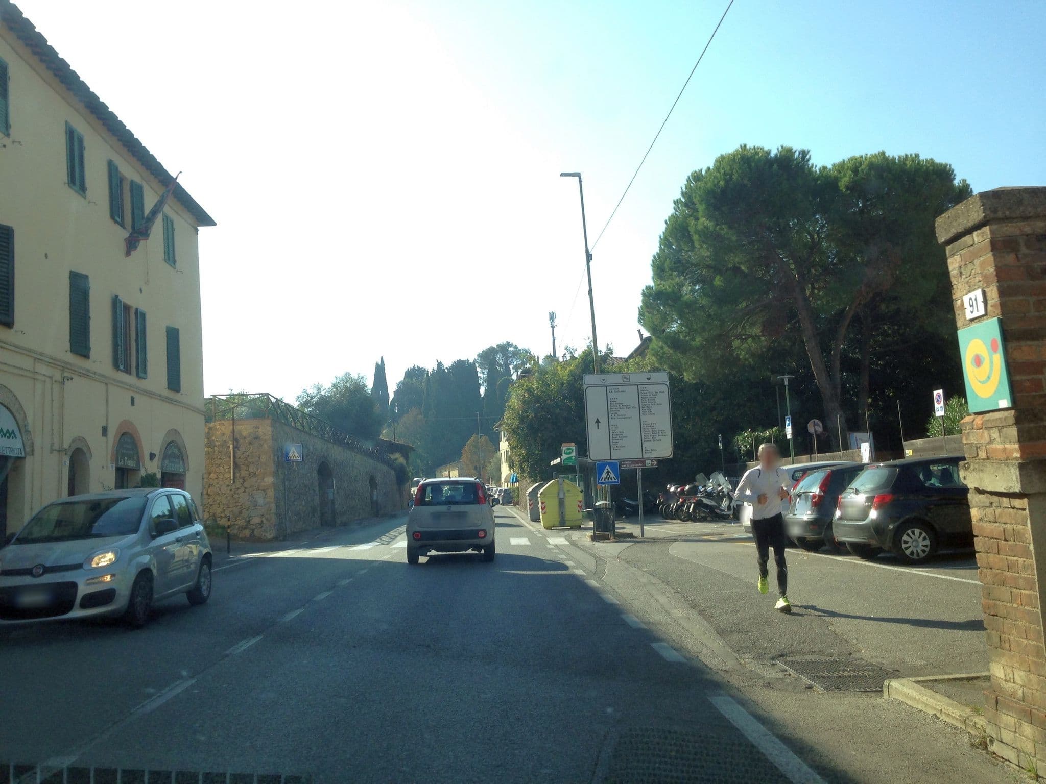 Street view near Siena Hostel Giudoriccio, Belverde — © istefanos (CC BY-SA · Mapillary)