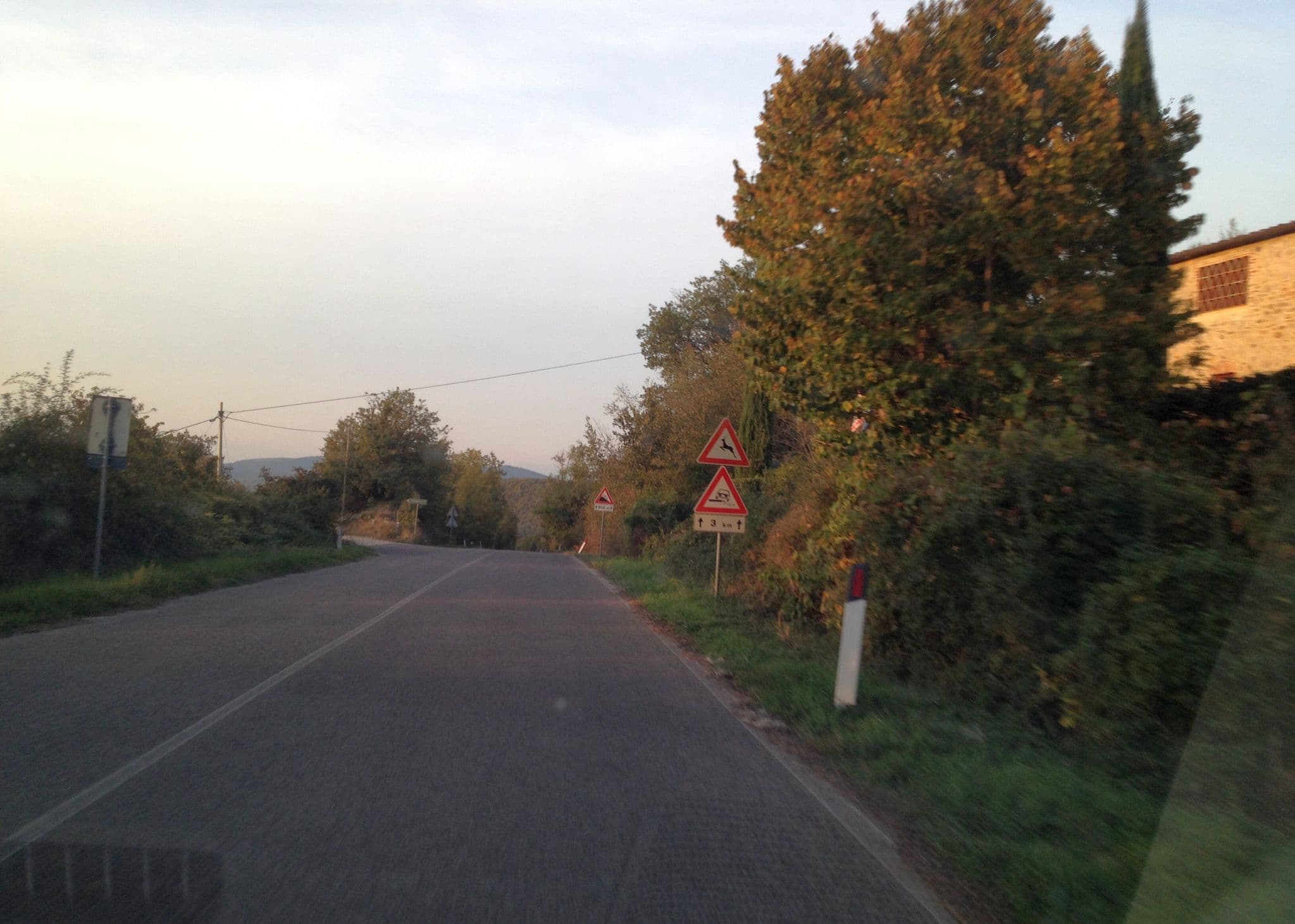 Street view near Il Sogno B&B, Castellina in Chianti — © istefanos (CC BY-SA · Mapillary)