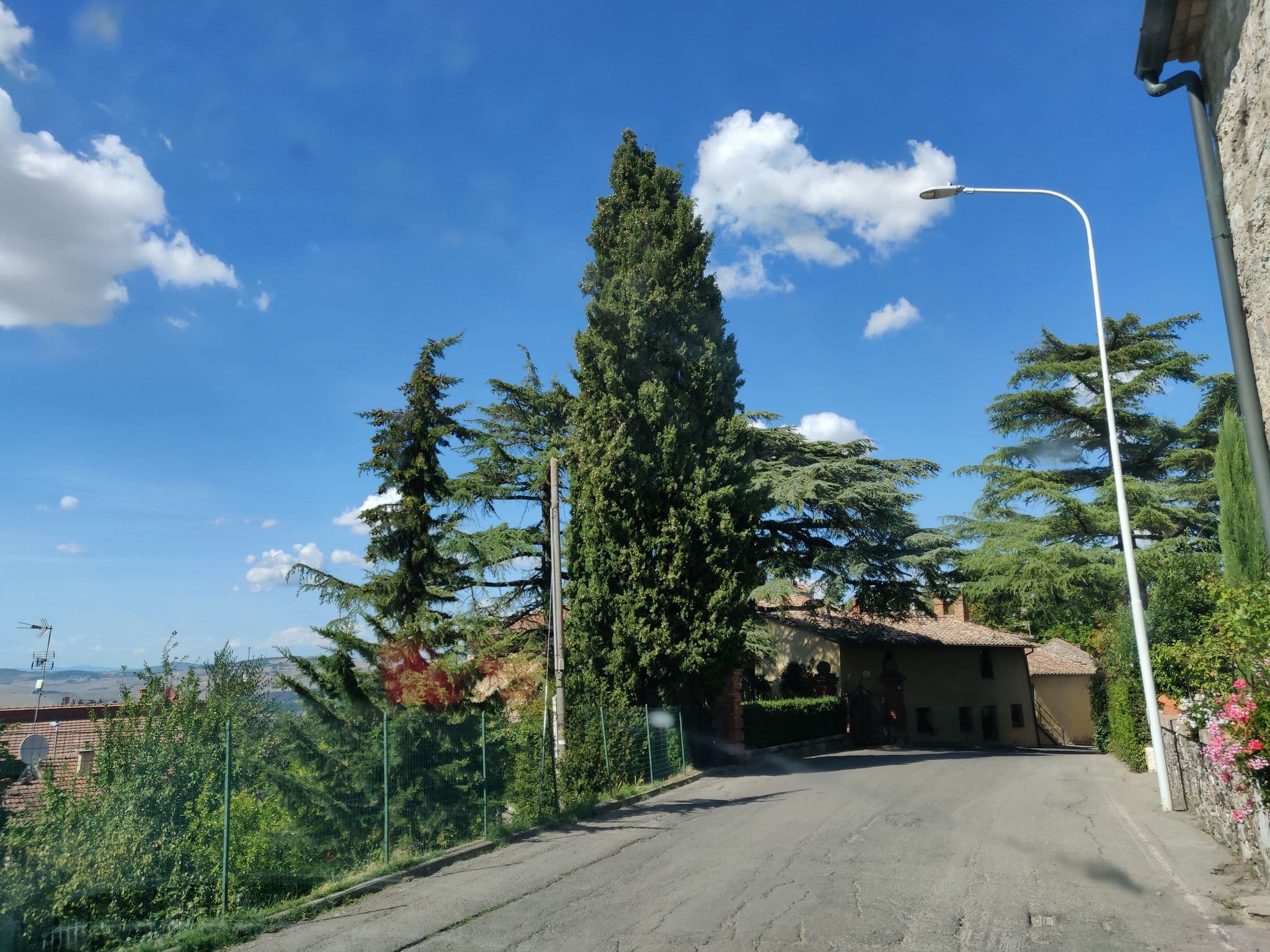 Street view near Country House La Fattoria Bellandi, Chianciano Terme — © panbauletto (CC BY-SA · Mapillary)