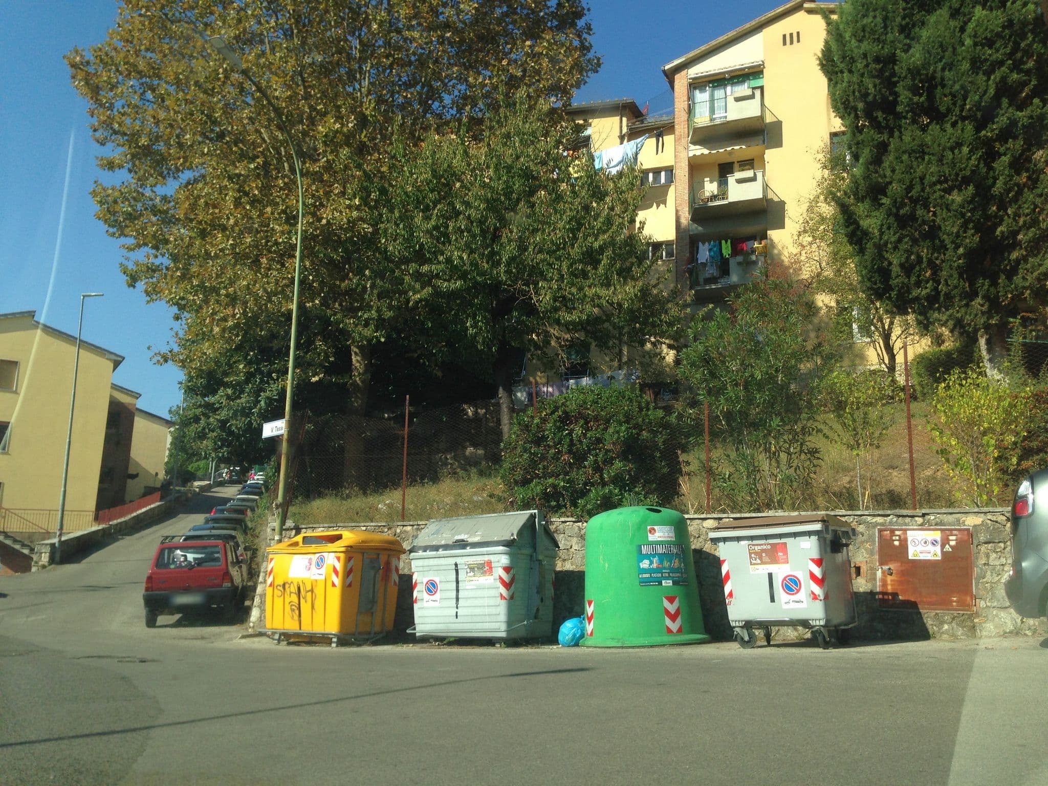 Street view near Fonti di Pescaia Guesthouse, Siena — © istefanos (CC BY-SA · Mapillary)