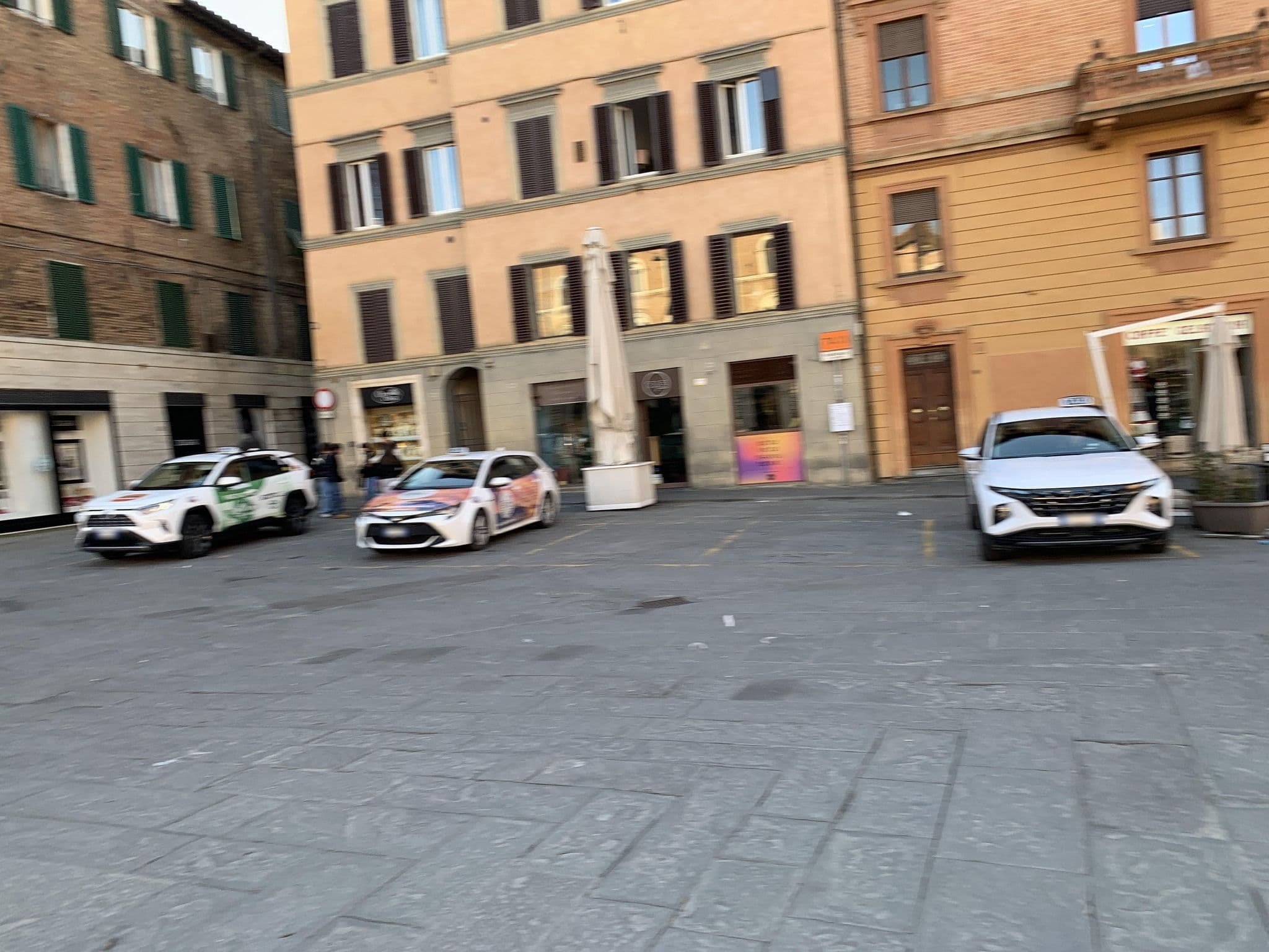 Street view near GH Paradiso Apartments, Siena — © robot8a (CC BY-SA · Mapillary)