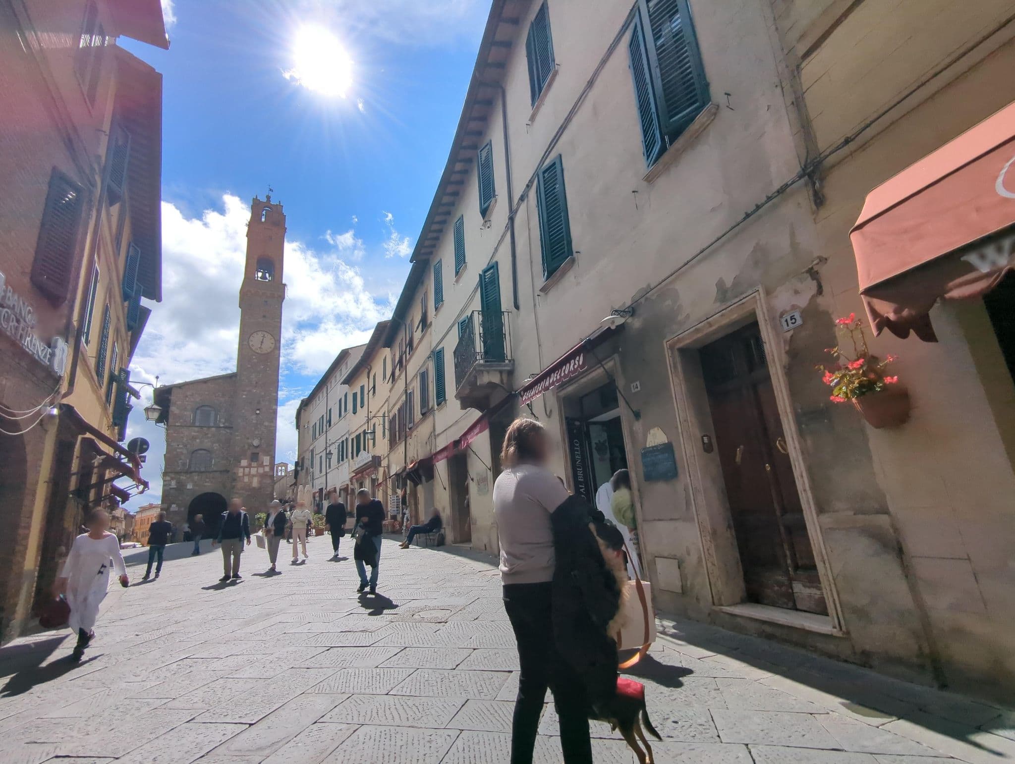 Street view near Camere Mariuccia, Montalcino — © ente (CC BY-SA · Mapillary)