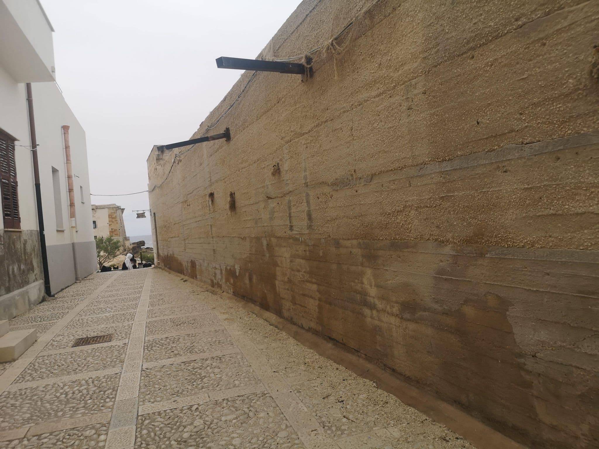 Street view near Vento di Scirocco, Trapani — © moon4 (CC BY-SA · Mapillary)